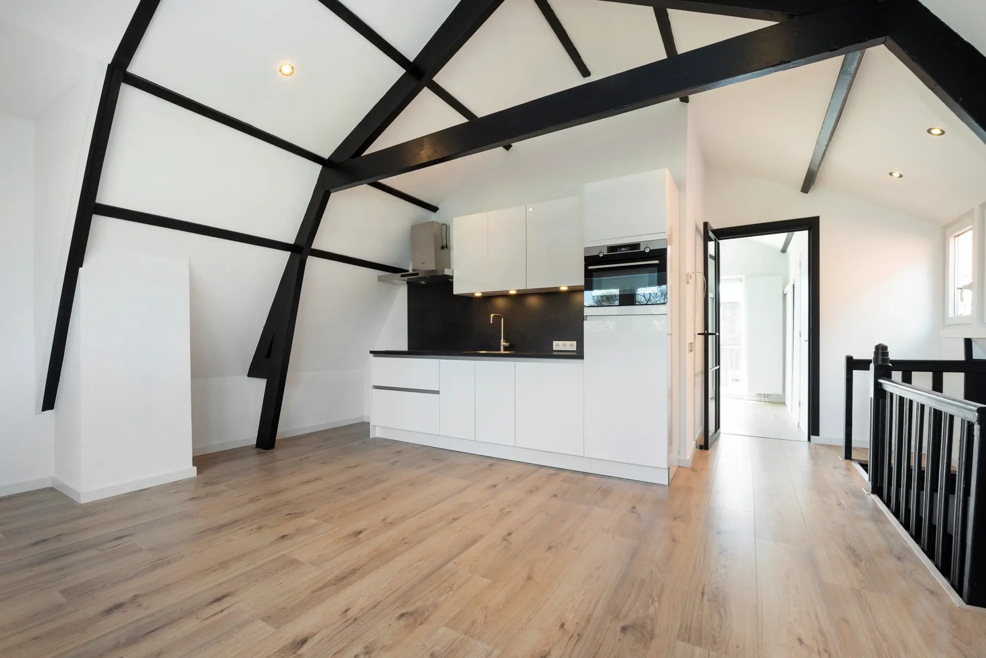Foto van de Appartement gelegen aan de Randweg in Rotterdam