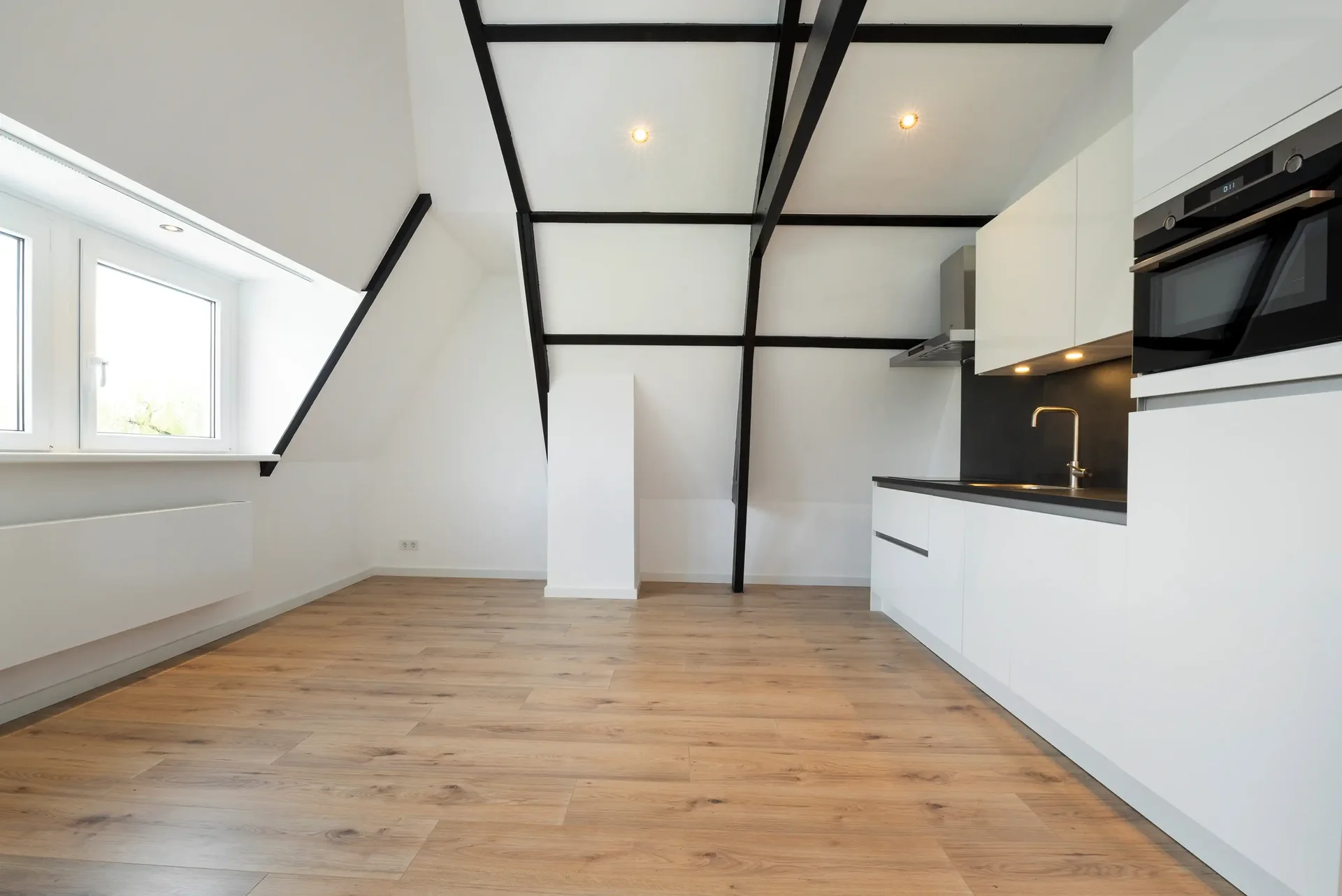 Foto van de Appartement gelegen aan de Randweg in Rotterdam