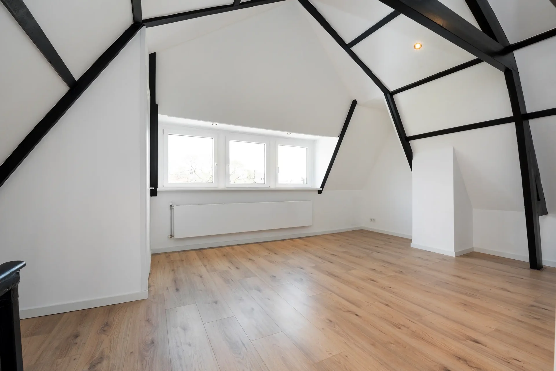 Foto van de Appartement gelegen aan de Randweg in Rotterdam