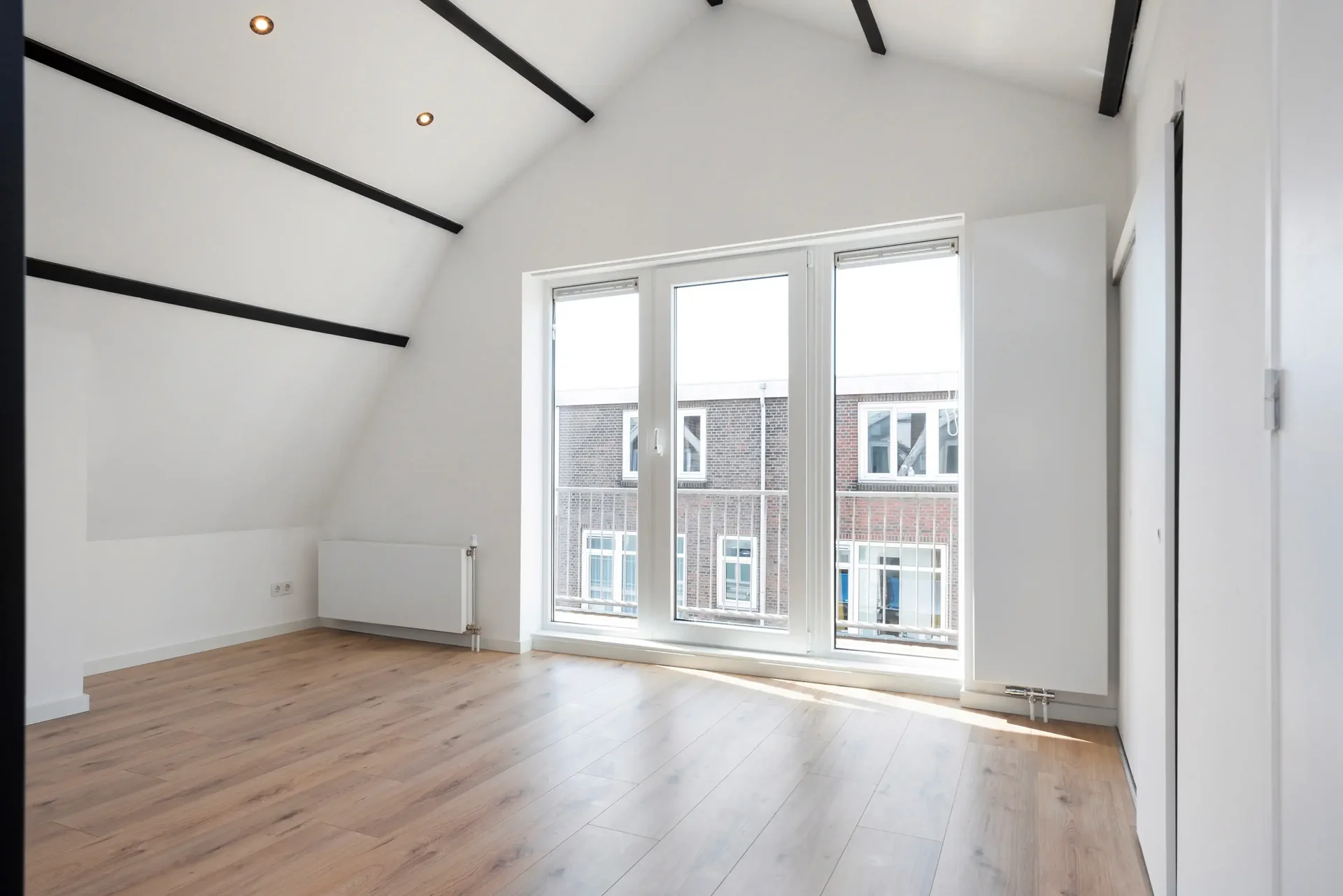 Foto van de Appartement gelegen aan de Randweg in Rotterdam