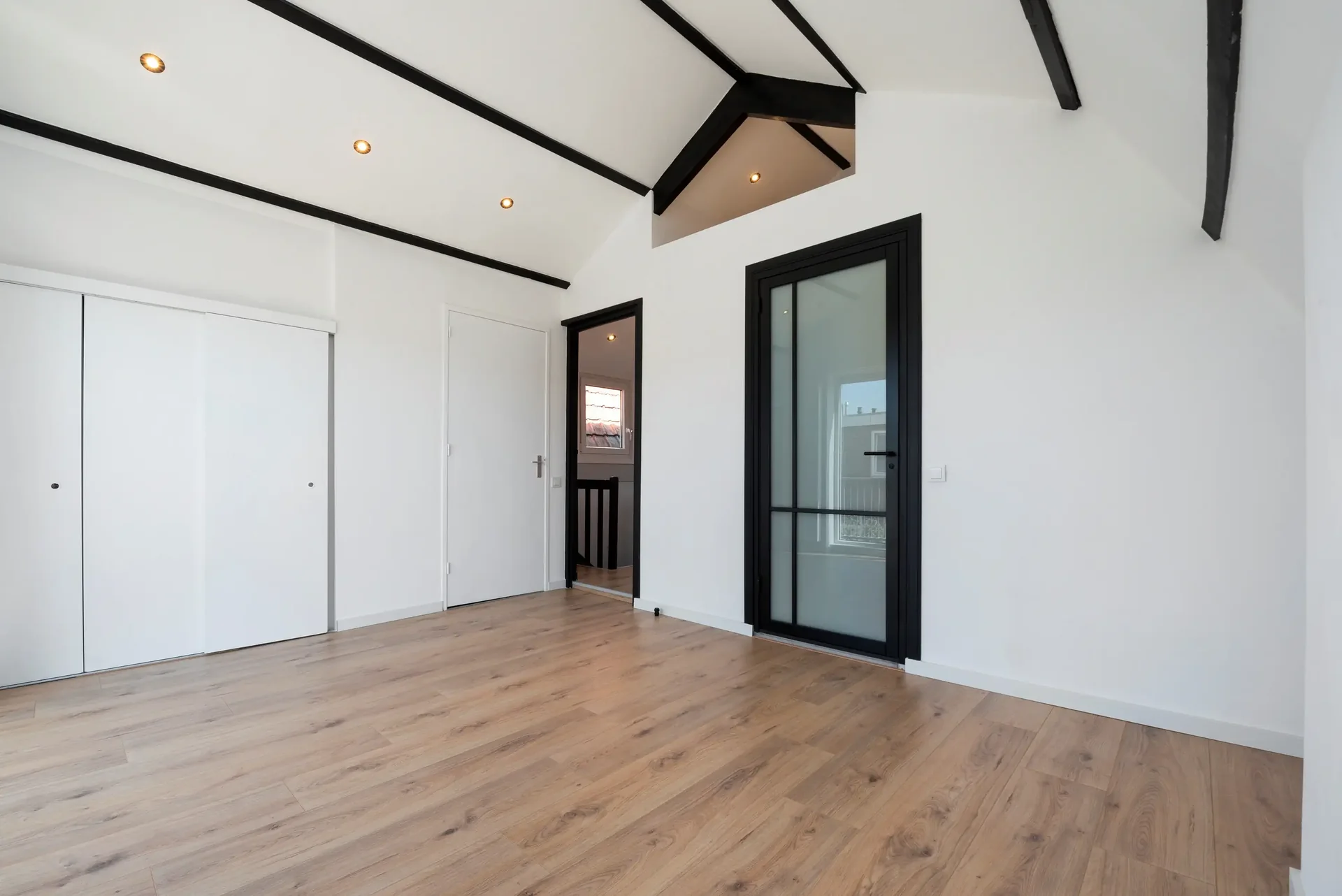 Foto van de Appartement gelegen aan de Randweg in Rotterdam