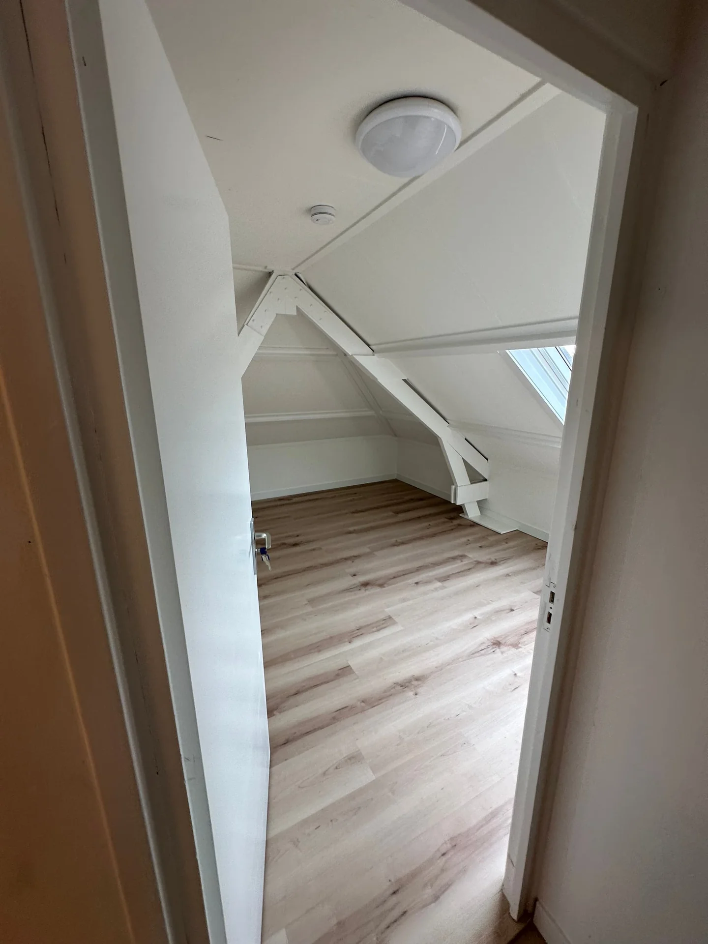 Foto van de Kamer gelegen aan de Wilhelminaweg in Wageningen