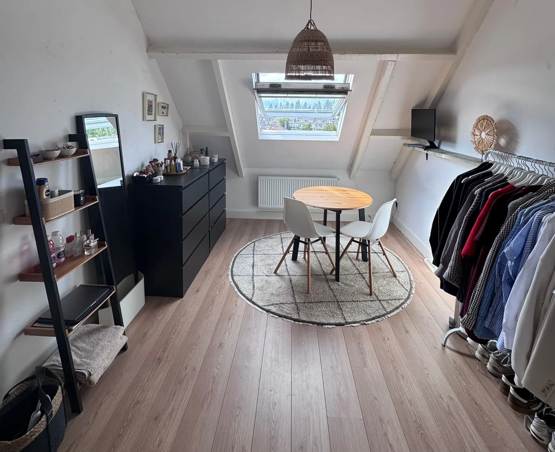 Foto van de Kamer gelegen aan de Waalstraat in Amsterdam