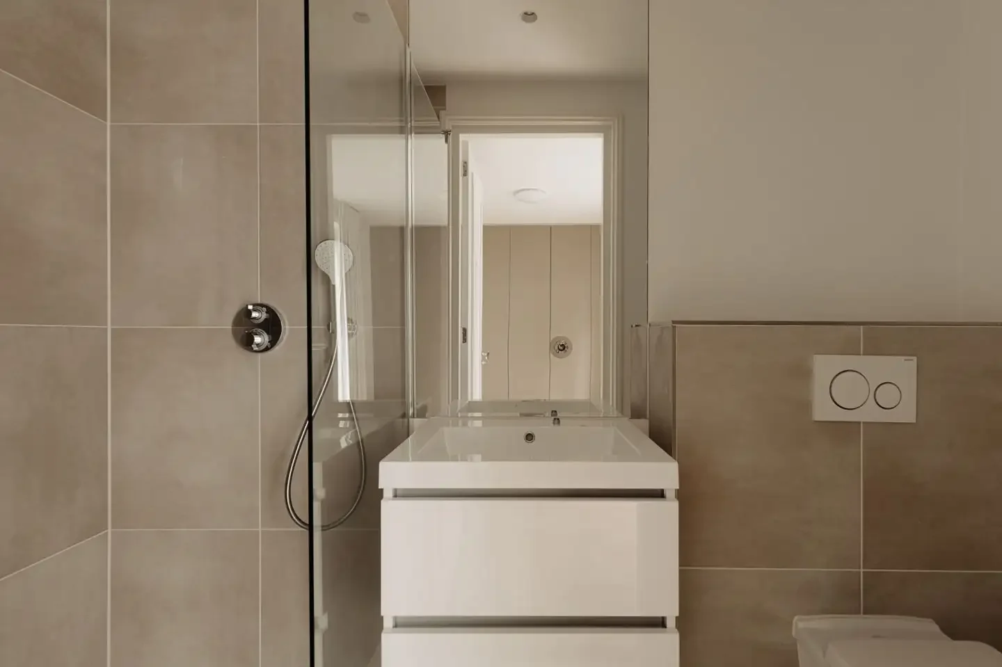 Foto van de Appartement gelegen aan de Eerste Jan van der Heijdenstraat in Amsterdam