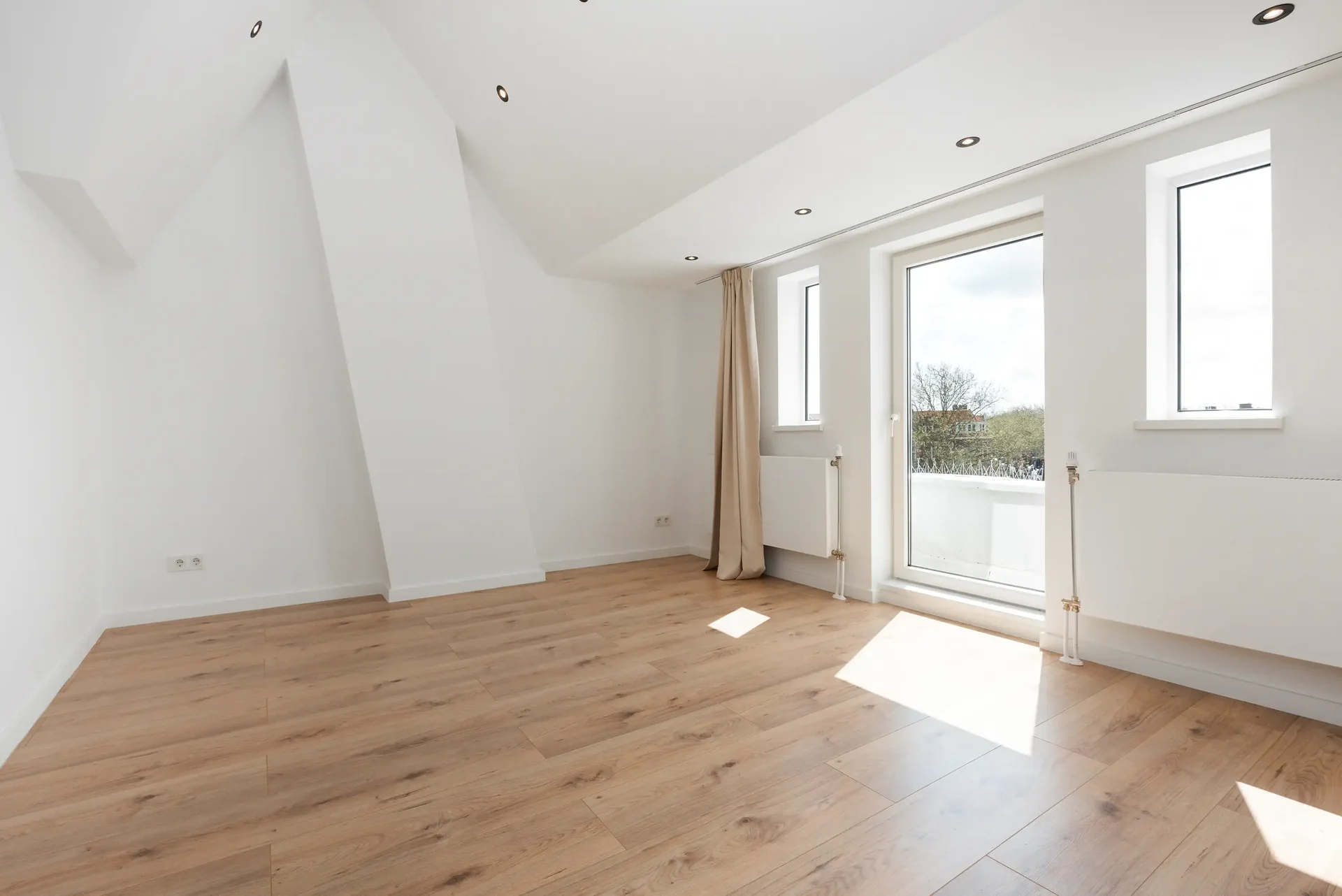 Foto van de Appartement gelegen aan de Randweg in Rotterdam