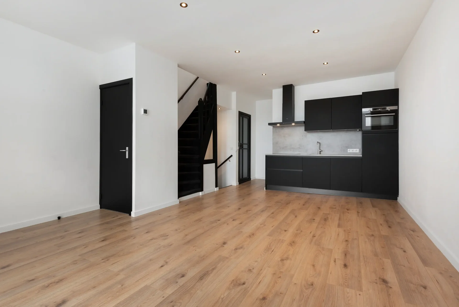 Foto van de Appartement gelegen aan de Randweg in Rotterdam