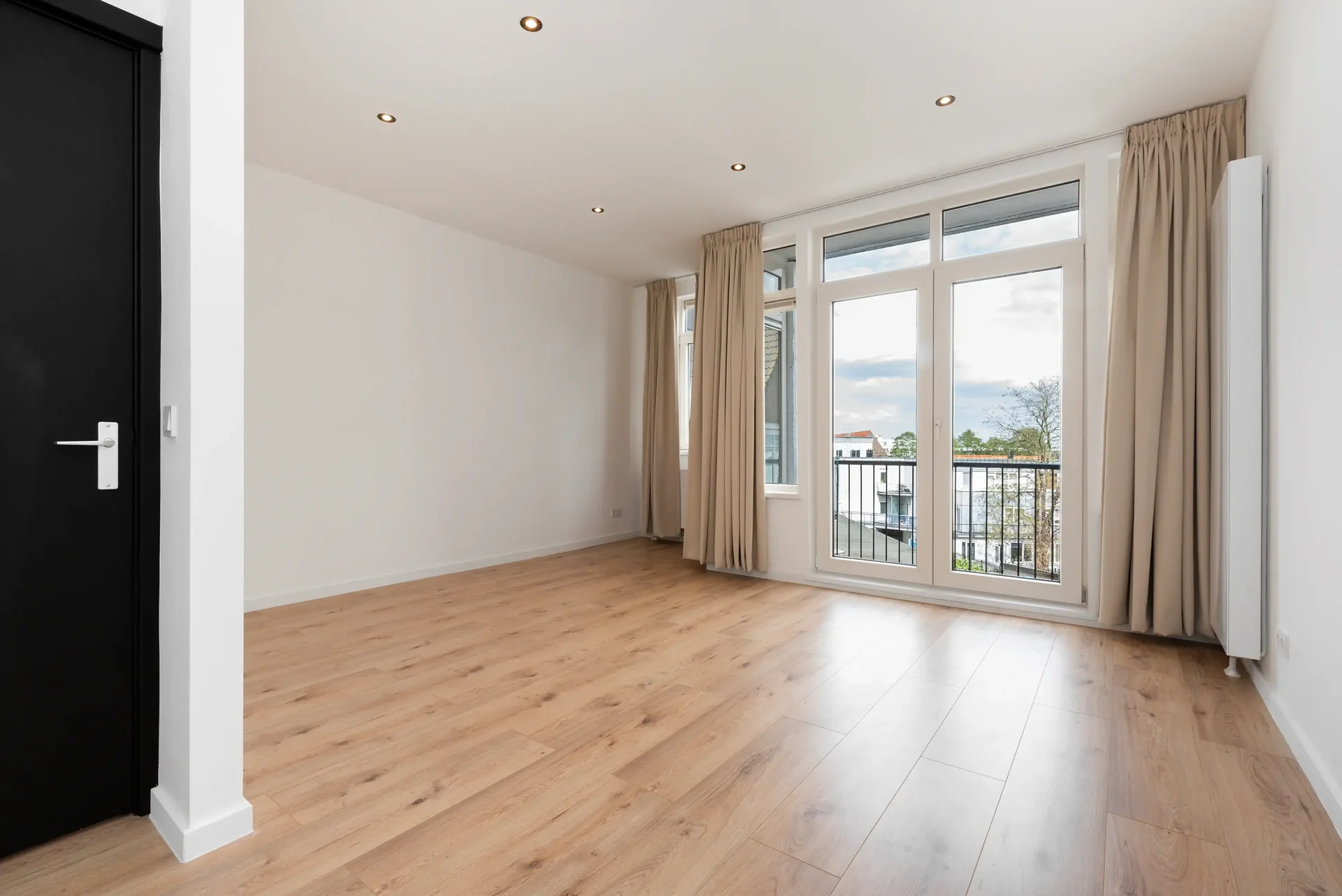 Foto van de Appartement gelegen aan de Randweg in Rotterdam