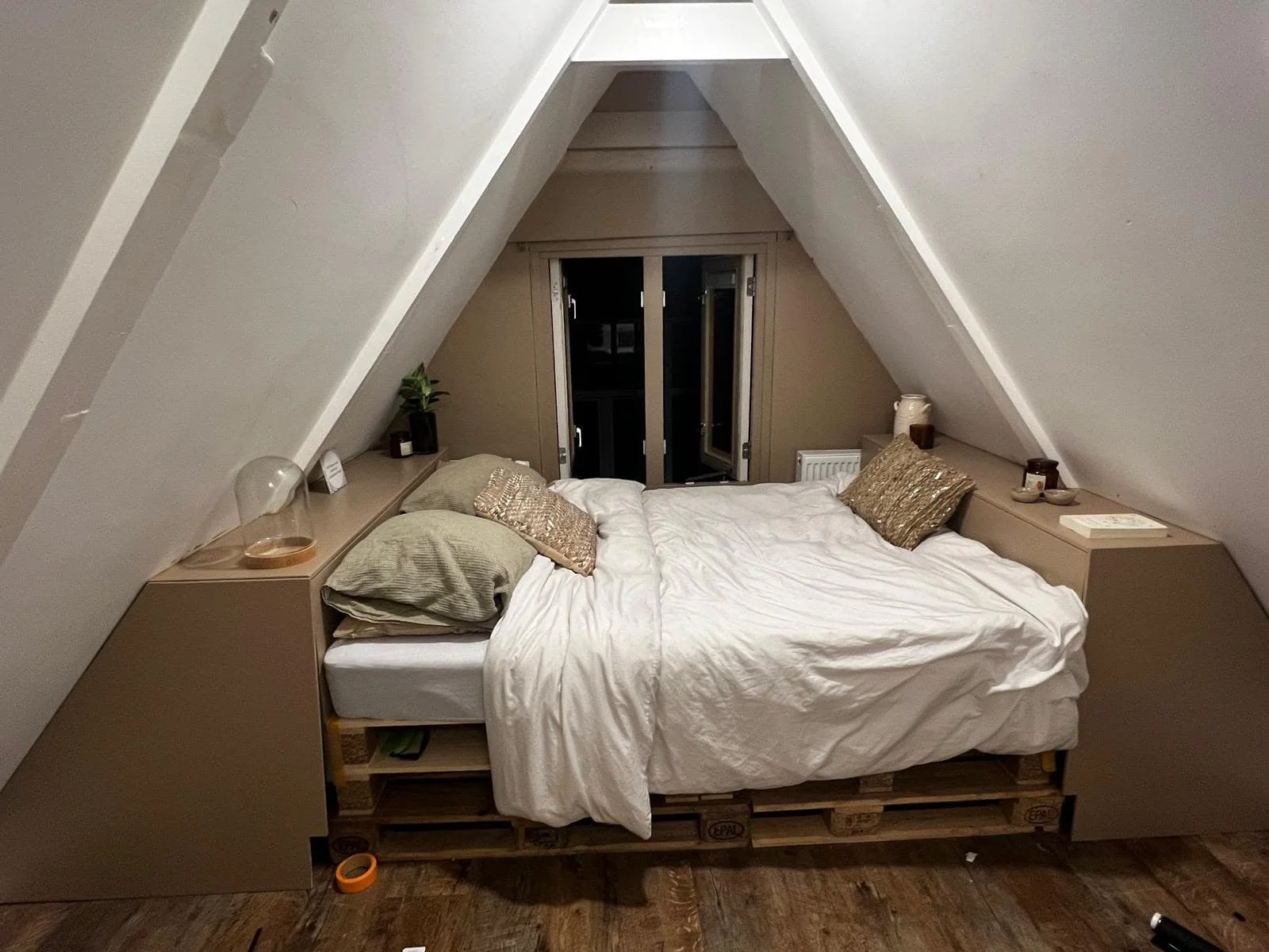 Foto van de Kamer gelegen aan de Jozef Israelsplein in Groningen