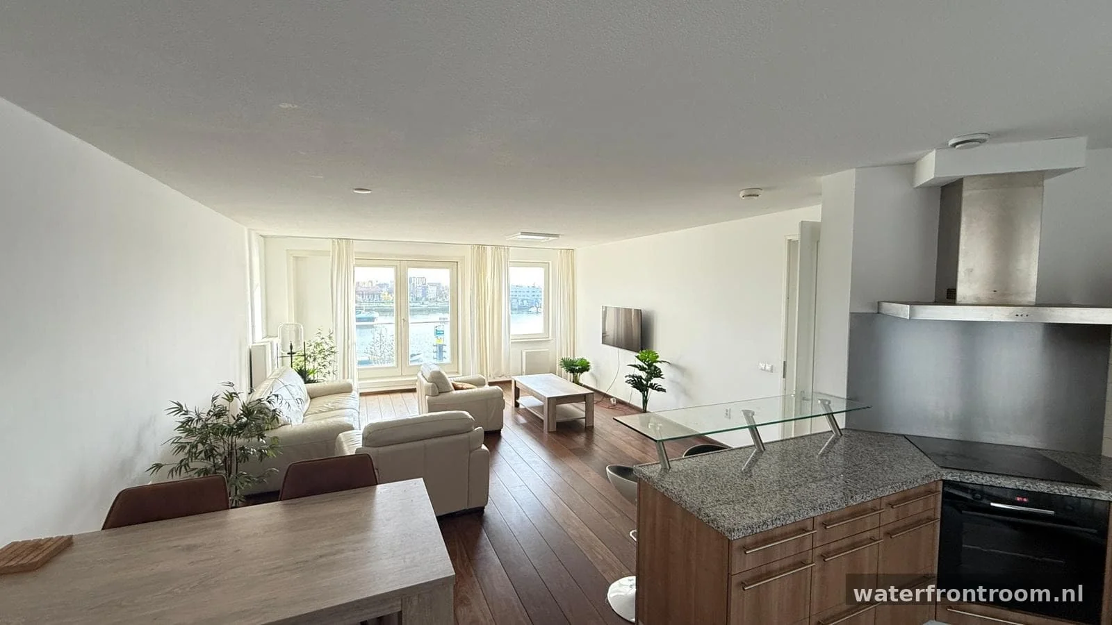 Foto van de Kamer gelegen aan de Maashaven N.z. in Rotterdam