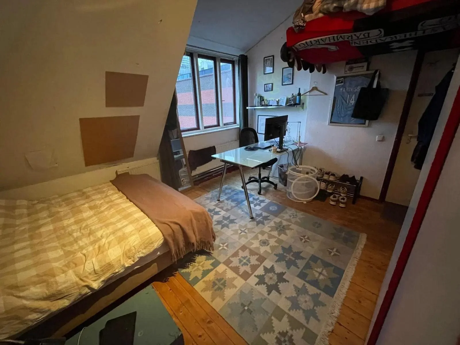 Foto van de Kamer gelegen aan de Hereweg in Groningen