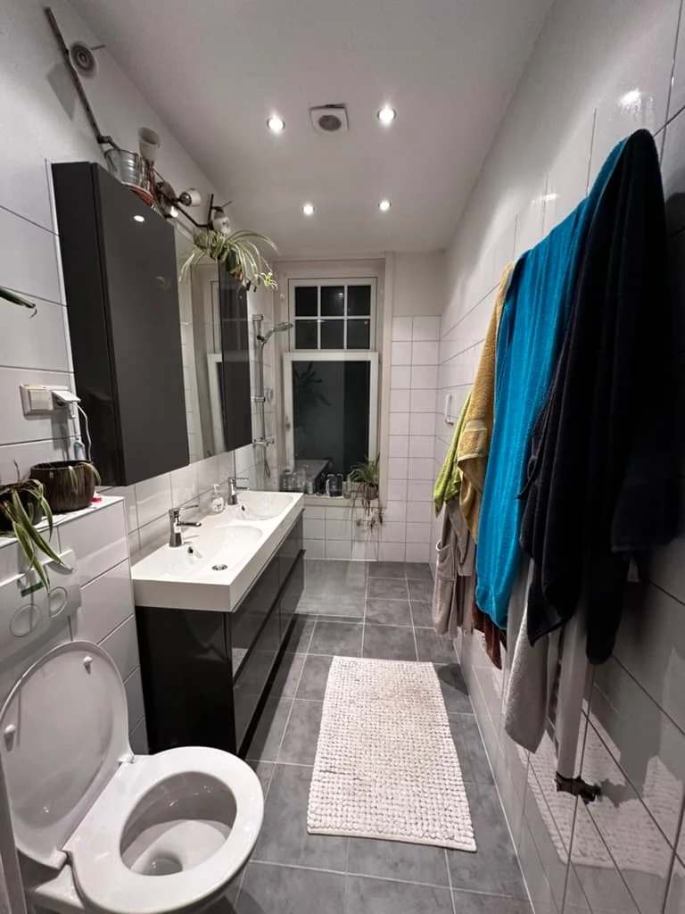 geblurde versie van de foto als achtergrond