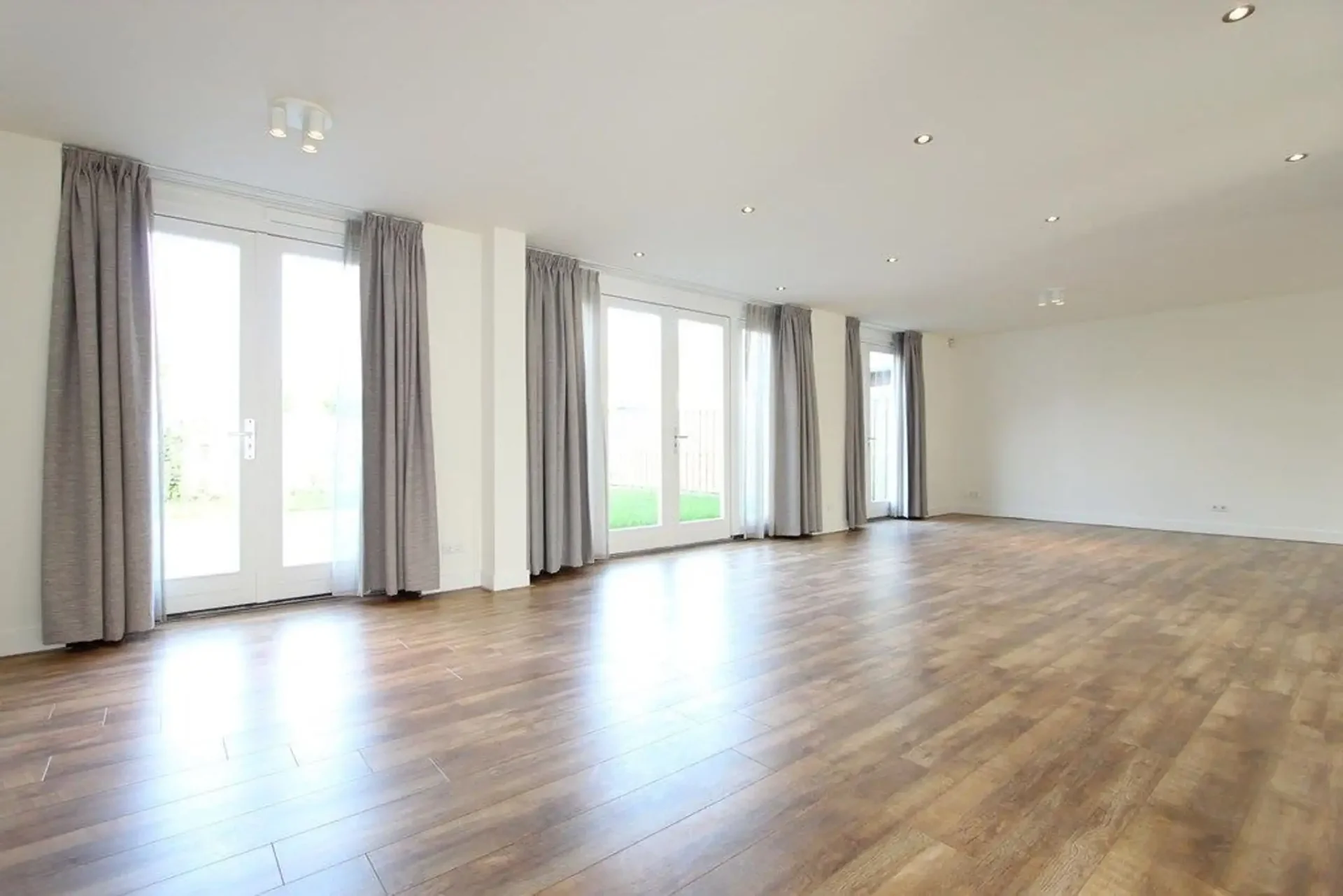 Foto van de Appartement gelegen aan de Mr. S. van Houtenlaan in Amstelveen