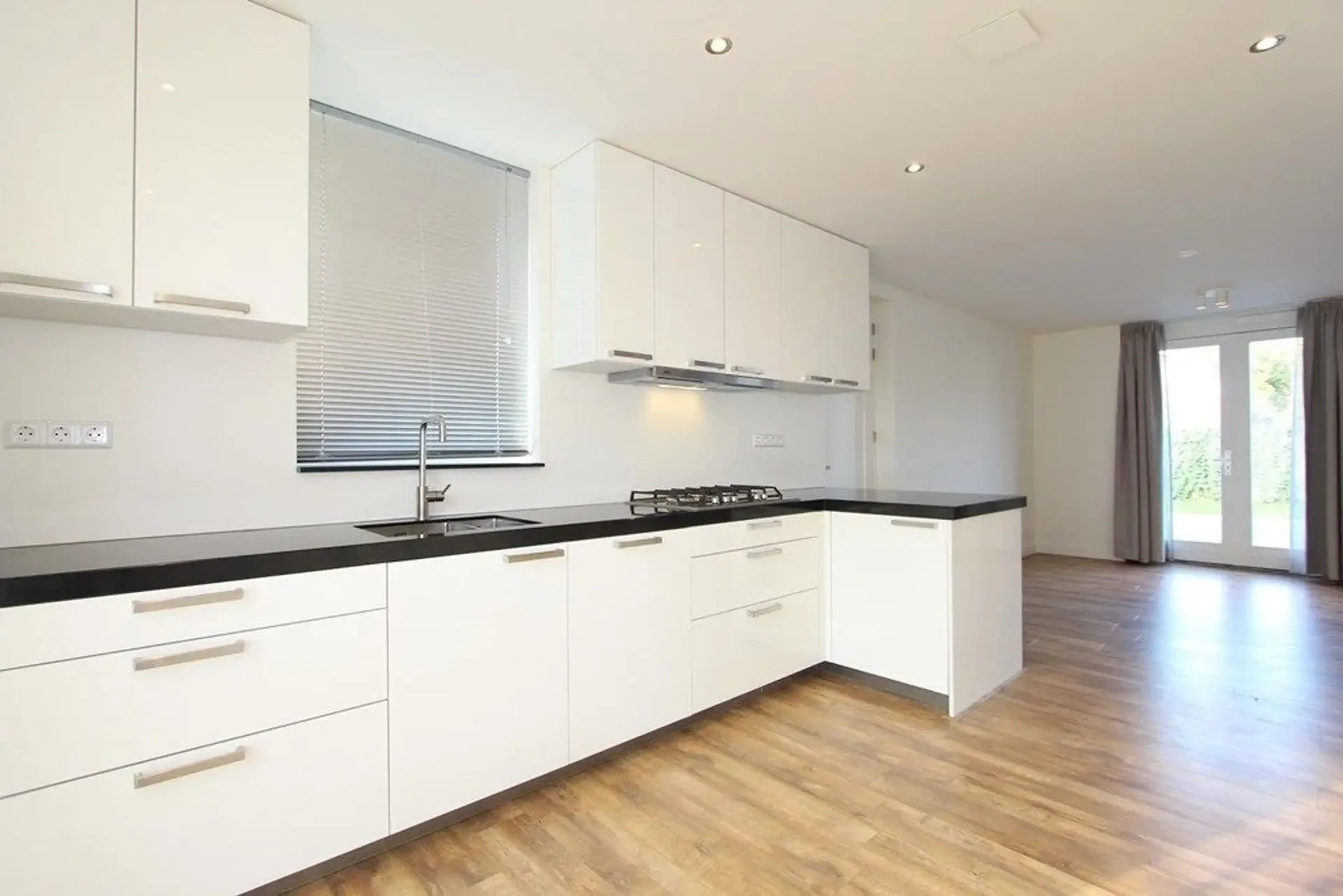 Foto van de Appartement gelegen aan de Mr. S. van Houtenlaan in Amstelveen