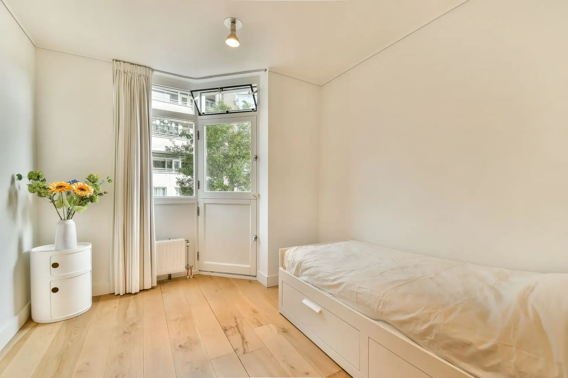 Foto van de Appartement gelegen aan de Lizzy Ansinghstraat in Amsterdam