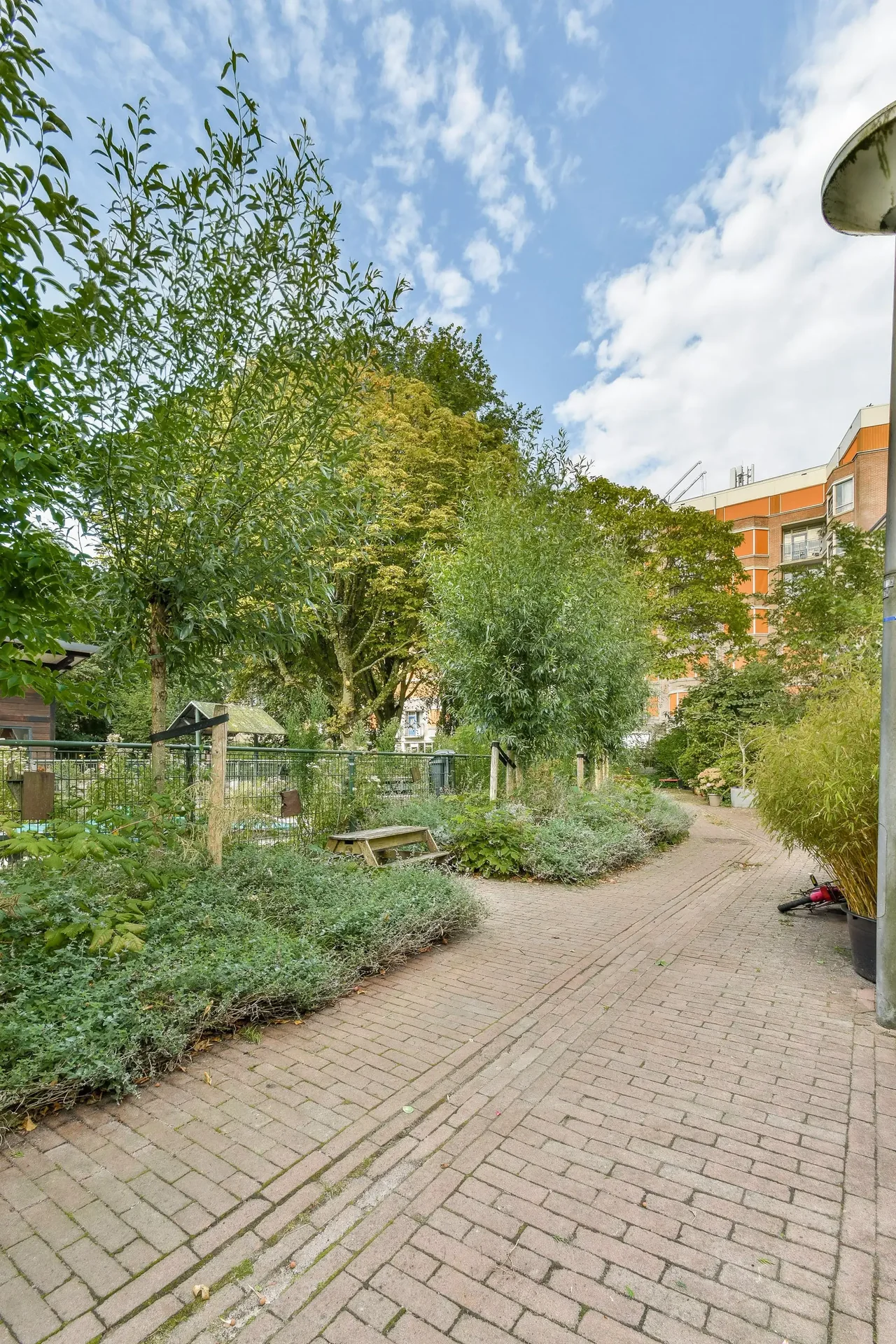 Foto van de Appartement gelegen aan de Lizzy Ansinghstraat in Amsterdam
