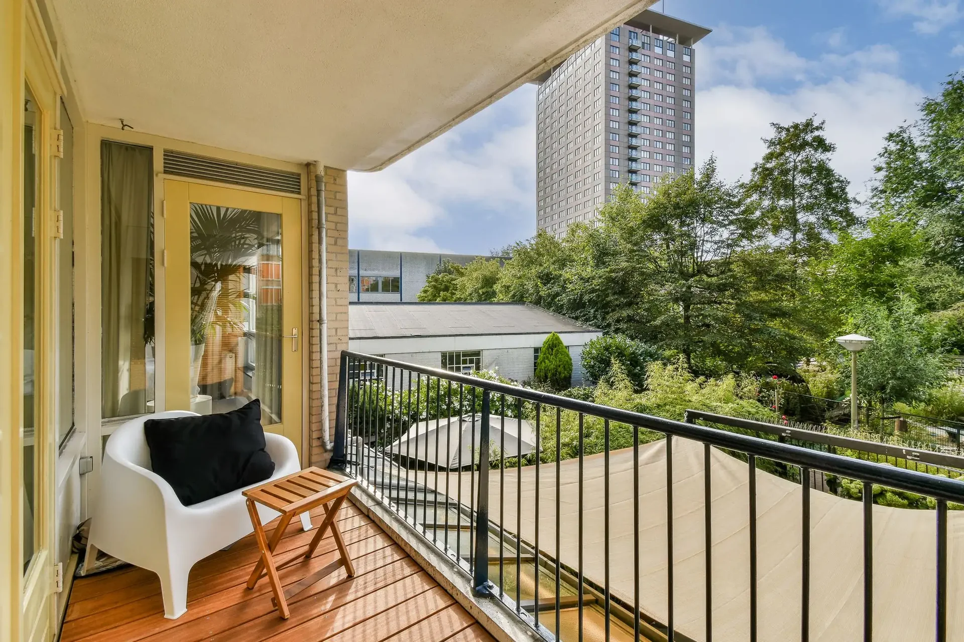 Foto van de Appartement gelegen aan de Lizzy Ansinghstraat in Amsterdam