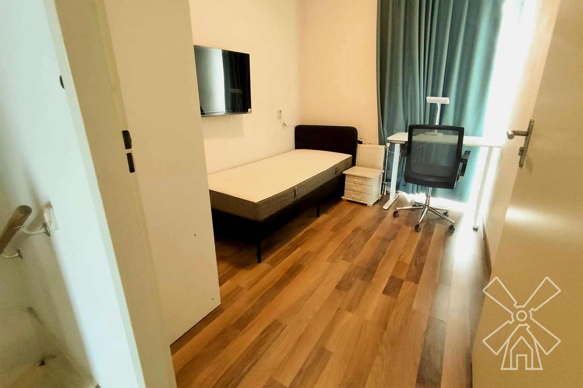 Foto van de Kamer gelegen aan de Schlegelstraat in Den Haag