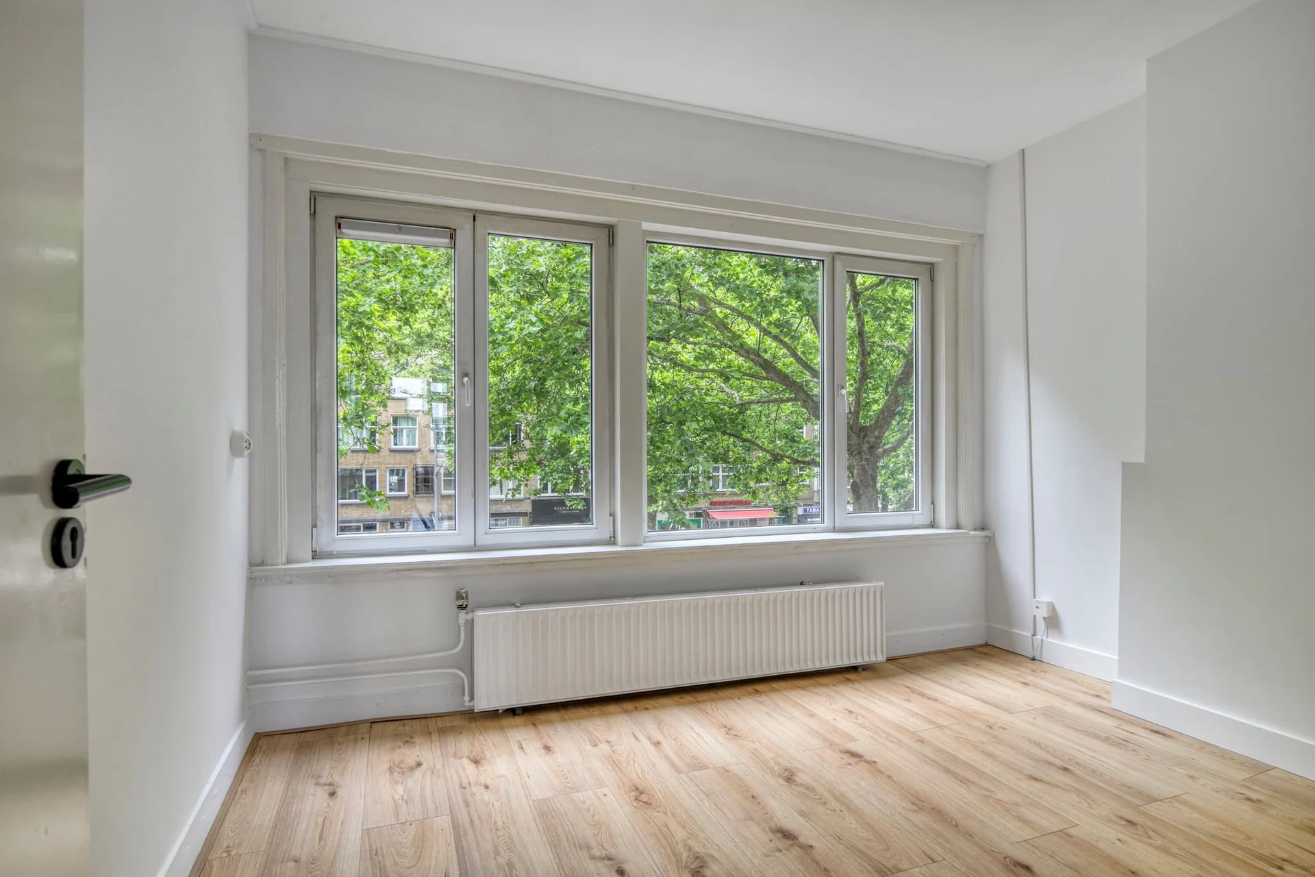 Foto van de Appartement gelegen aan de Dordtselaan in Rotterdam