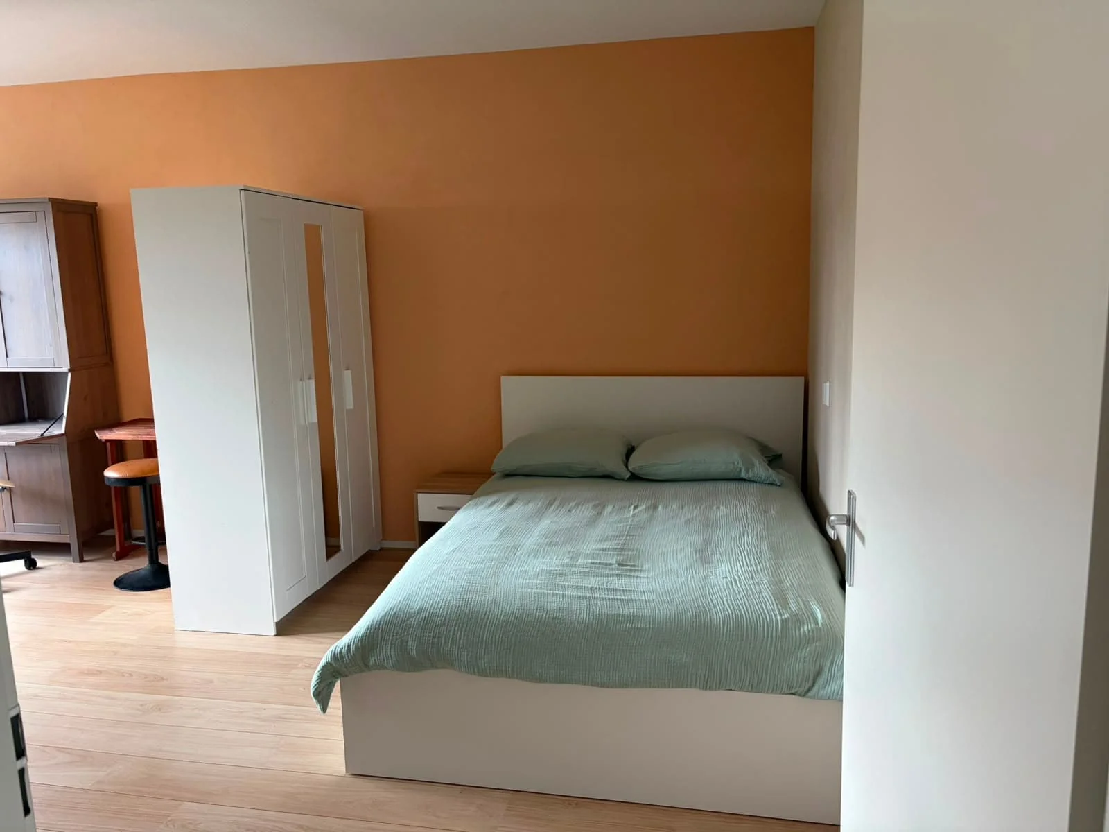 Foto van de Kamer gelegen aan de Anna Bijnslaan in Den Haag