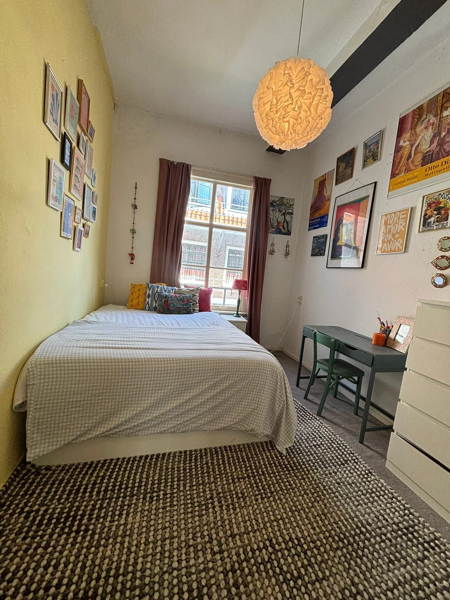 Foto van de Kamer gelegen aan de Rapenburg in Leiden