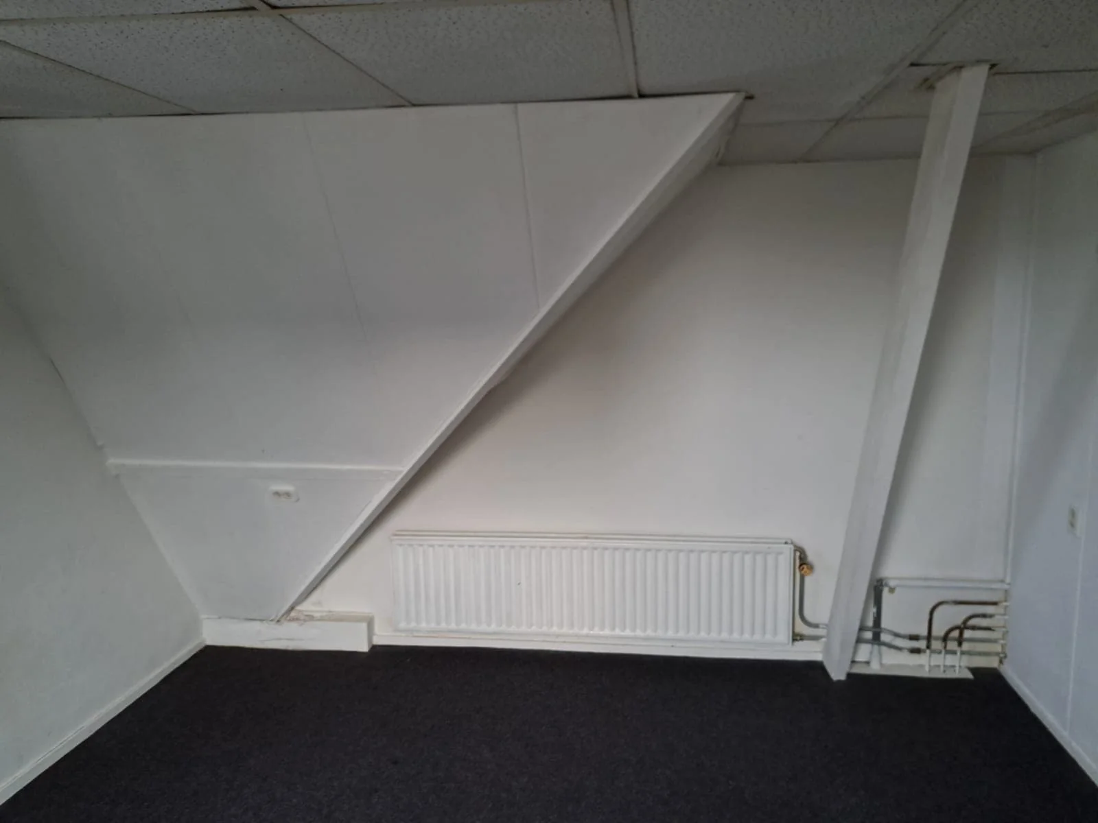 Foto van de Kamer gelegen aan de Diepenbrockstraat in Leeuwarden