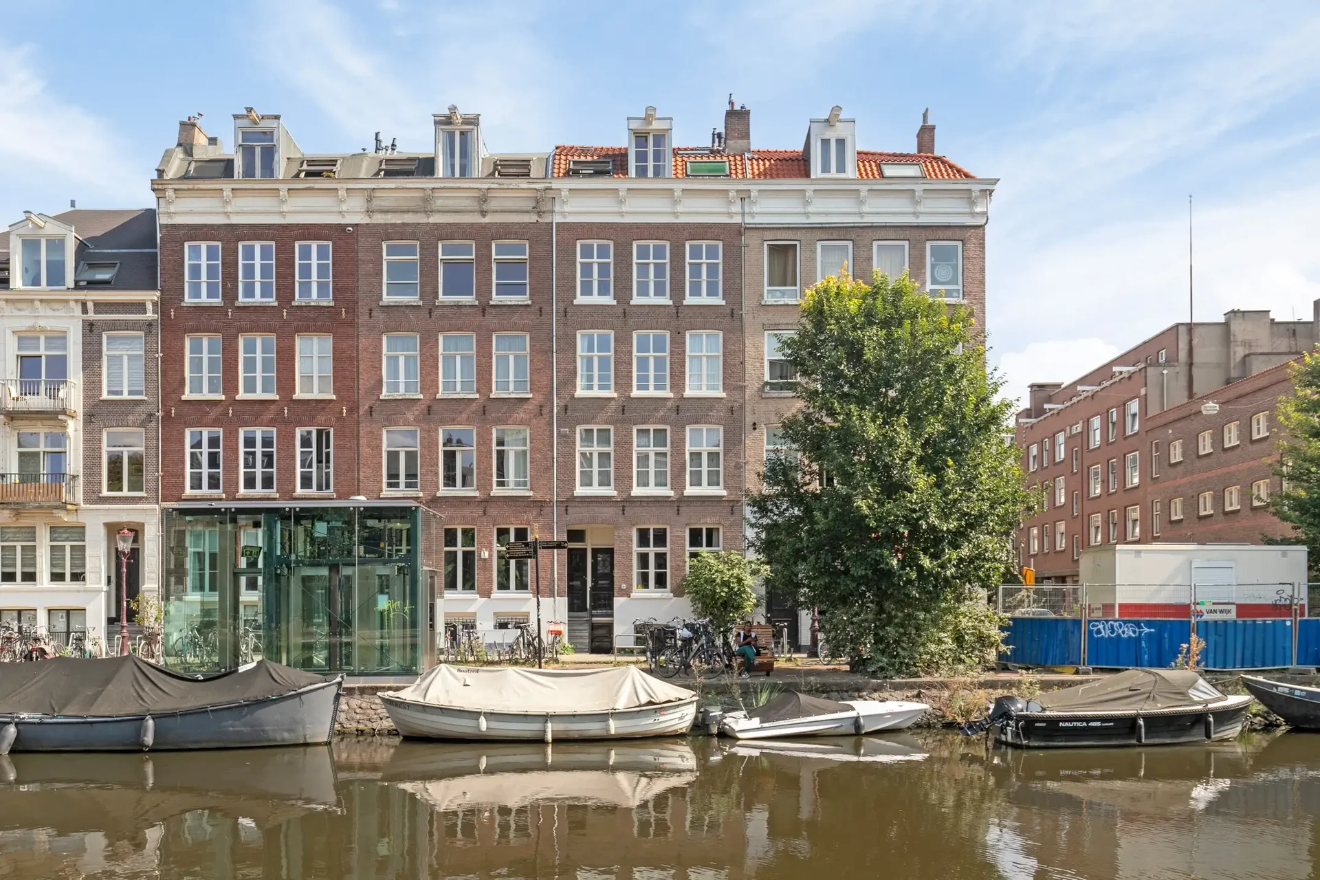 Foto van de Appartement gelegen aan de Ruysdaelkade in Amsterdam
