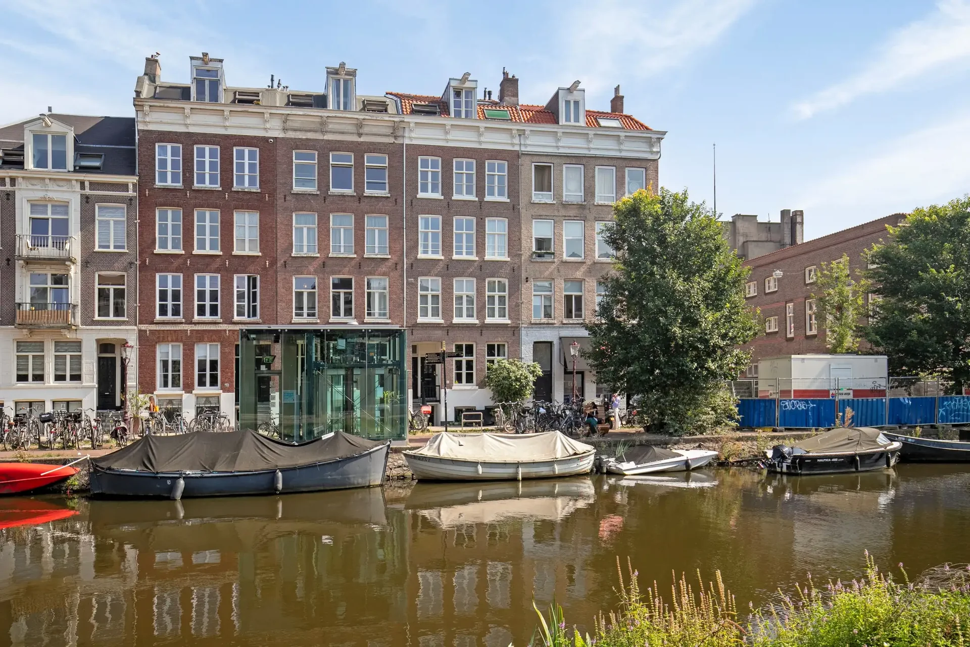 Foto van de Appartement gelegen aan de Ruysdaelkade in Amsterdam