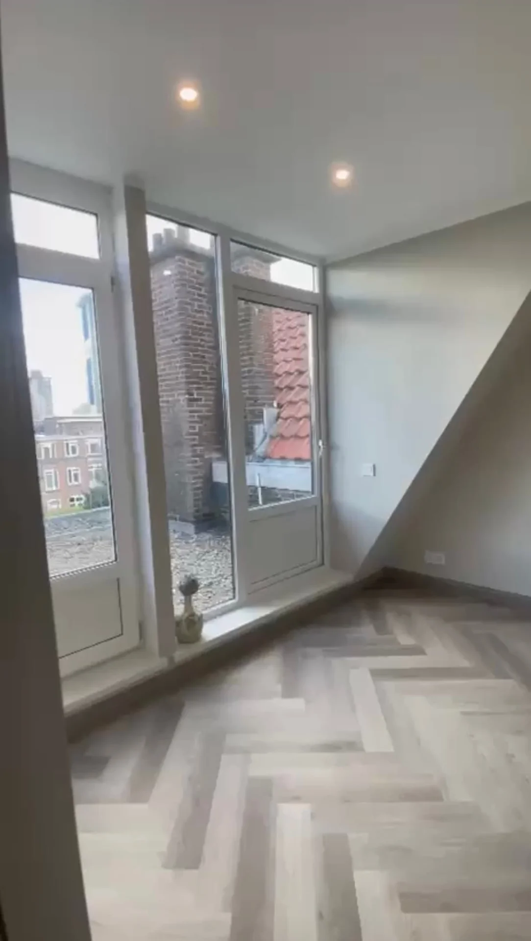 Foto van de Kamer gelegen aan de Boomsluiterskade in Den Haag