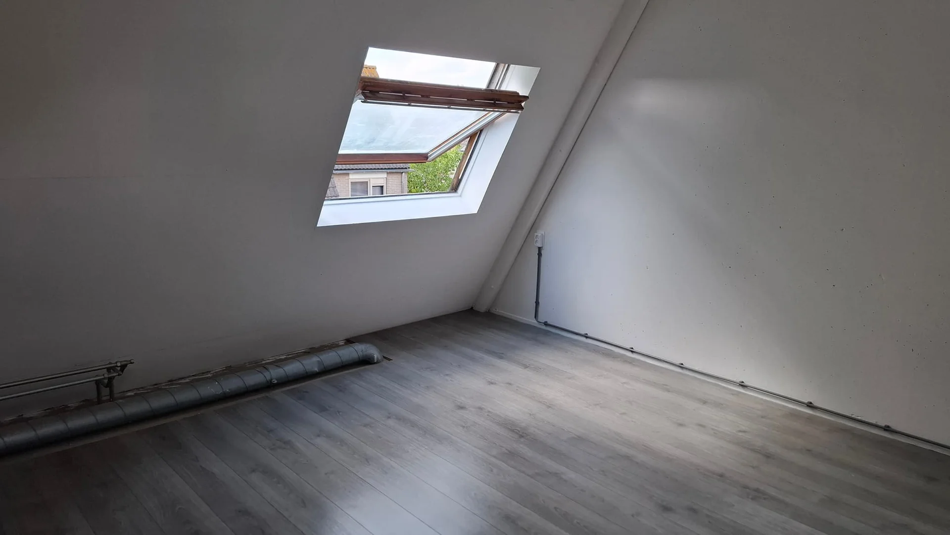 Foto van de Kamer gelegen aan de Roosterbos in Hoofddorp