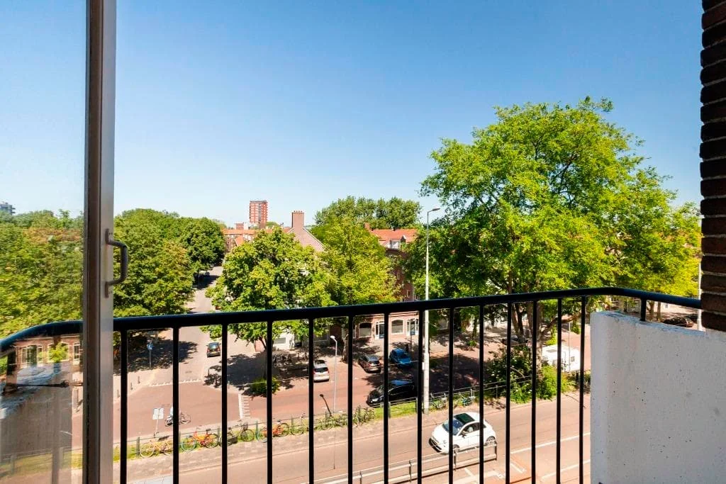 Foto van de Appartement gelegen aan de Oostzeedijk in Rotterdam
