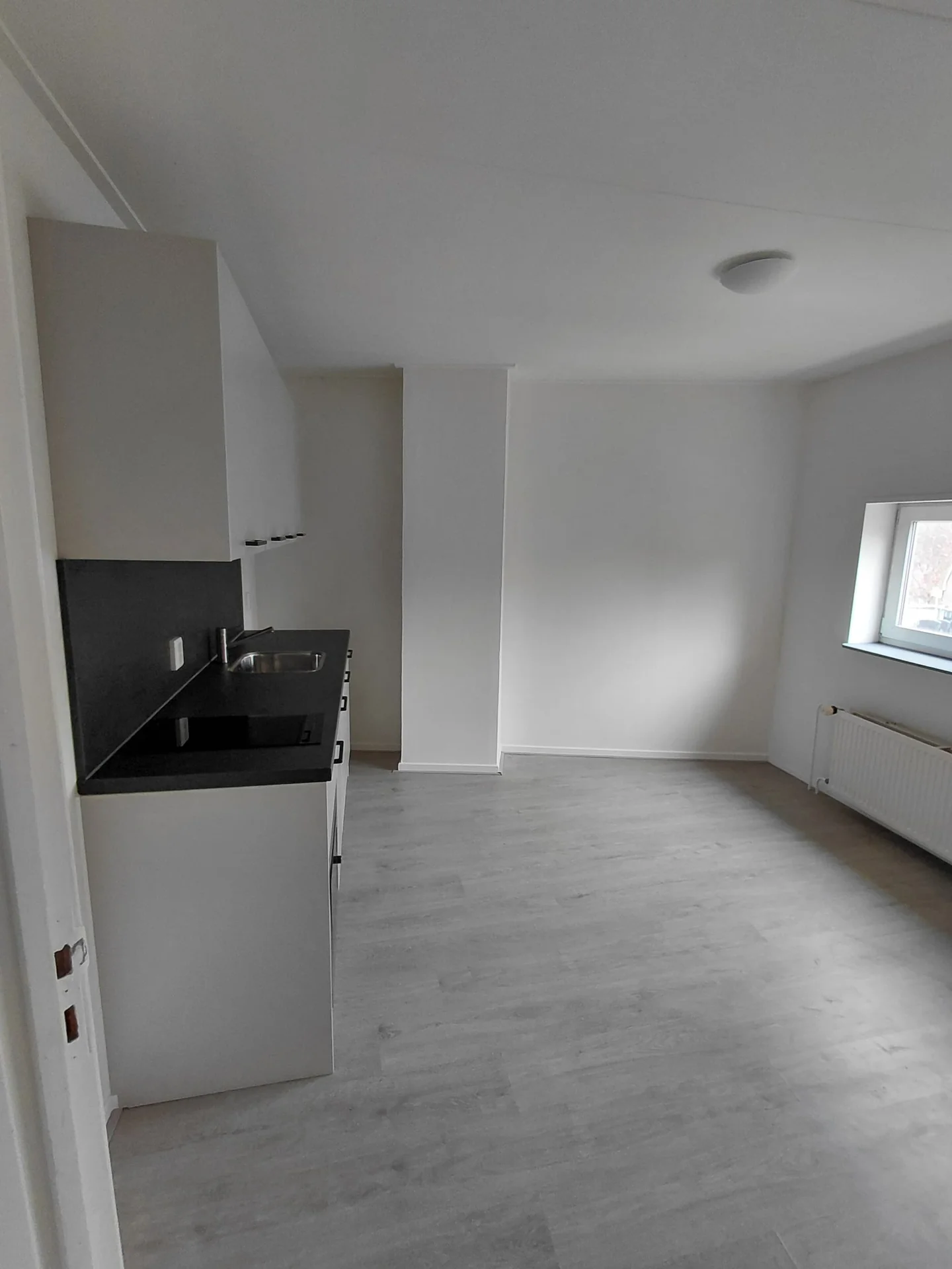 Foto van de Kamer gelegen aan de Leeuwarderstraat in Leeuwarden