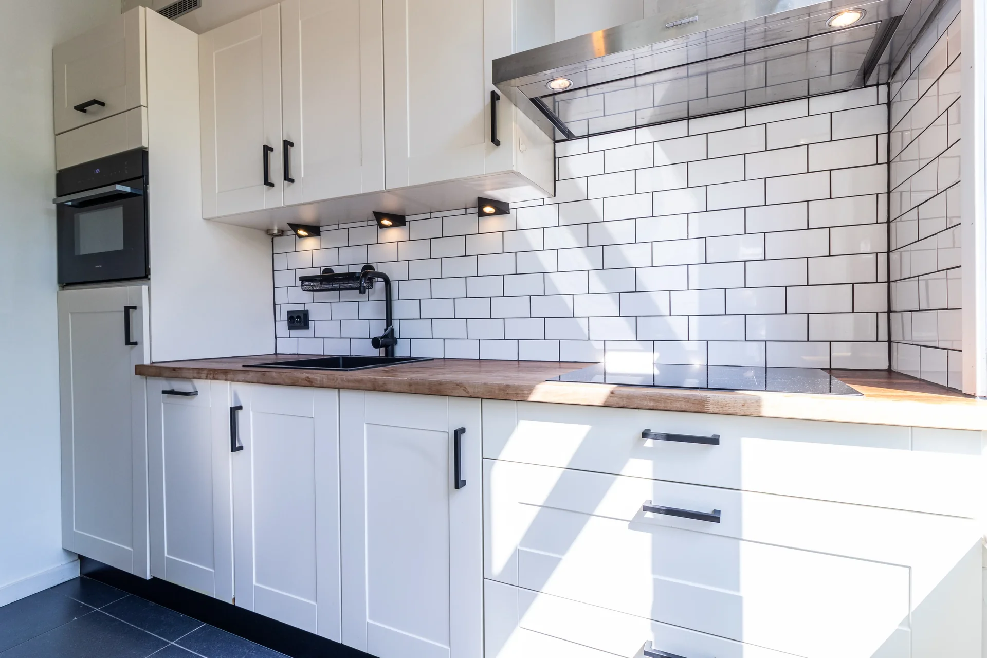 Foto van de Appartement gelegen aan de Hoofdweg in Amsterdam