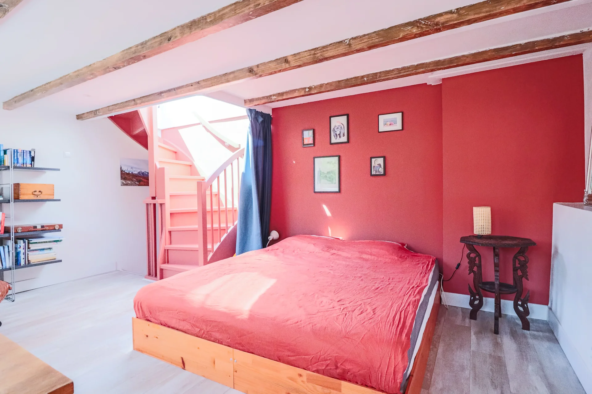 Foto van de Appartement gelegen aan de Hoofdweg in Amsterdam