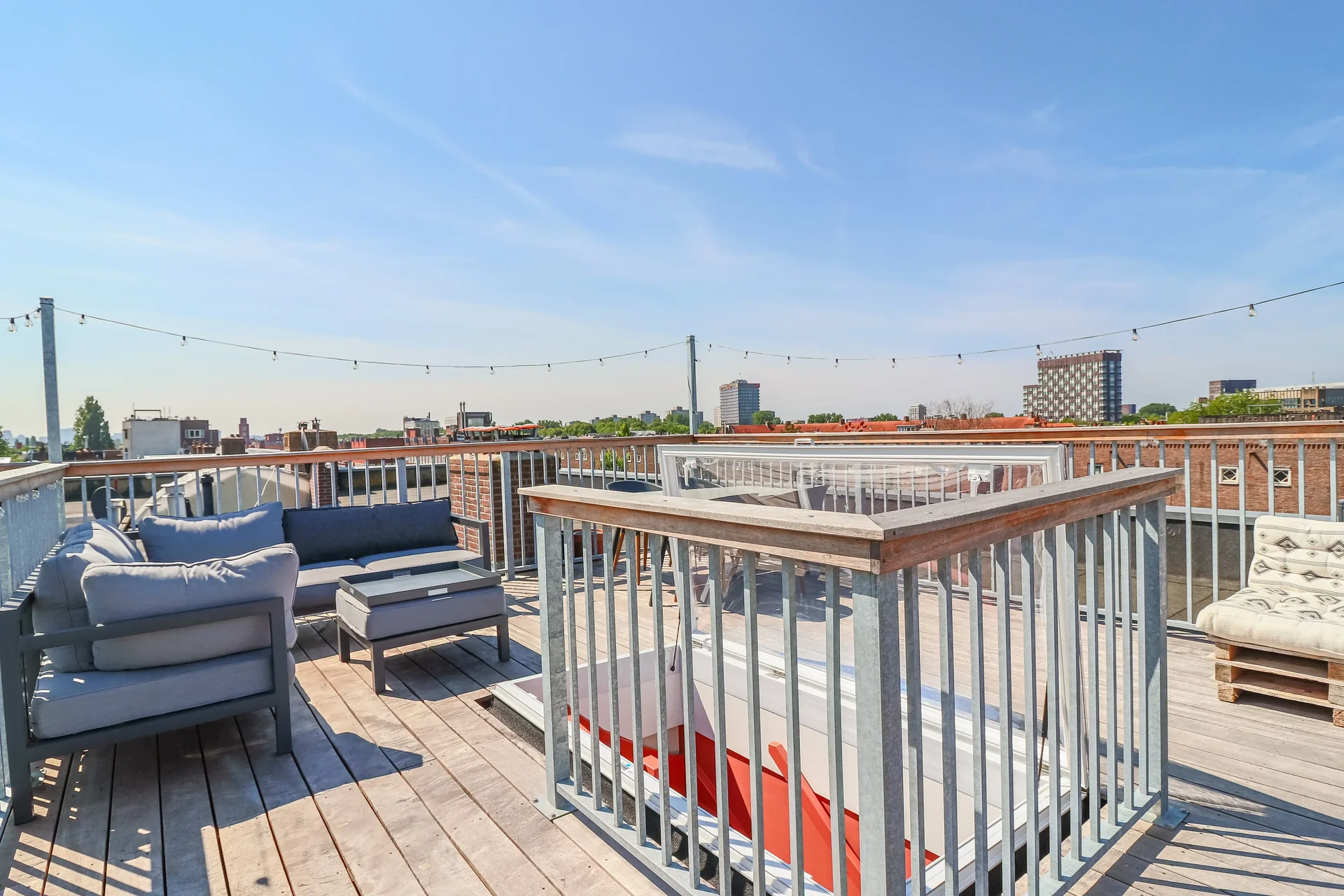 Foto van de Appartement gelegen aan de Hoofdweg in Amsterdam