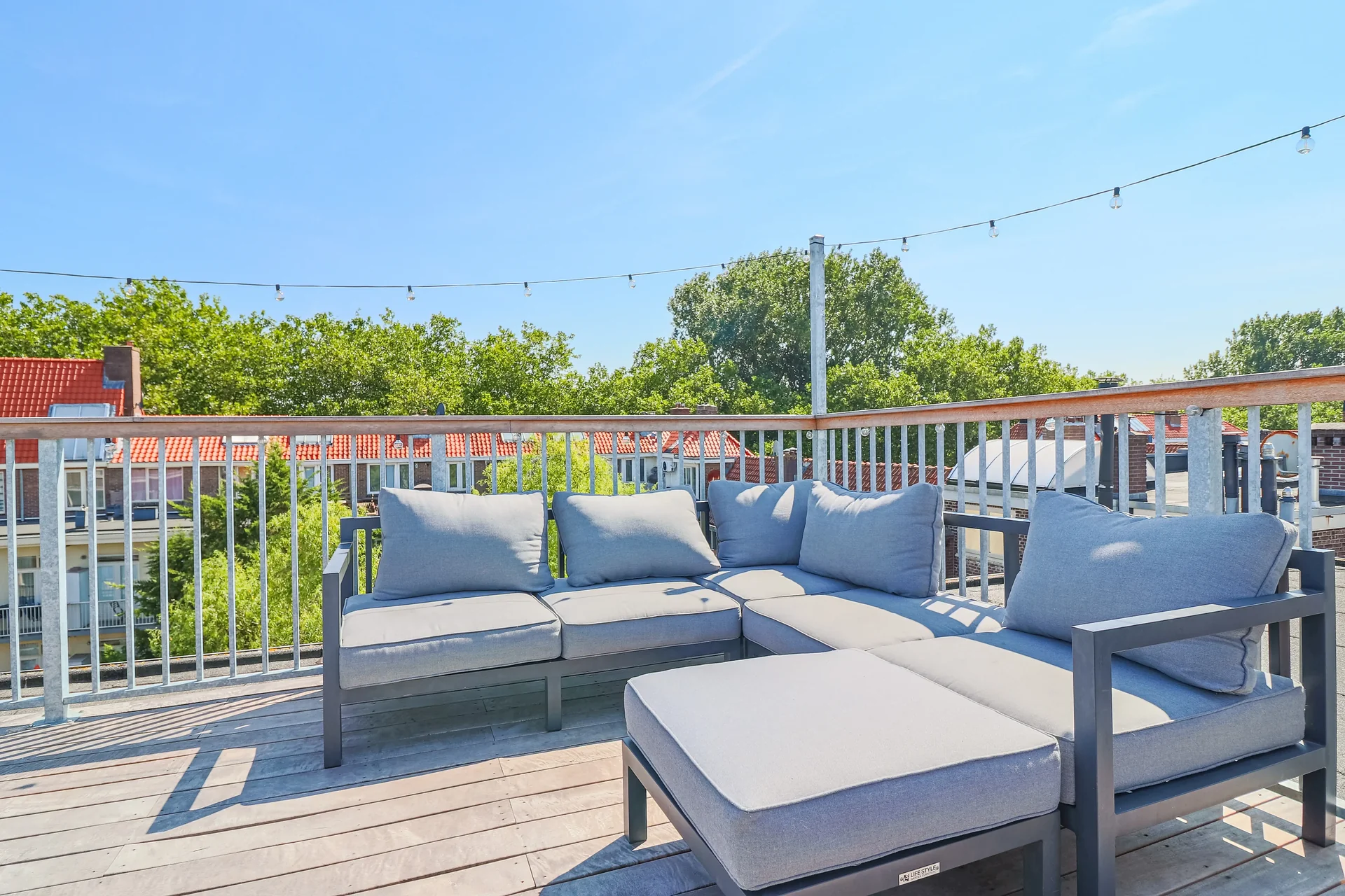 Foto van de Appartement gelegen aan de Hoofdweg in Amsterdam
