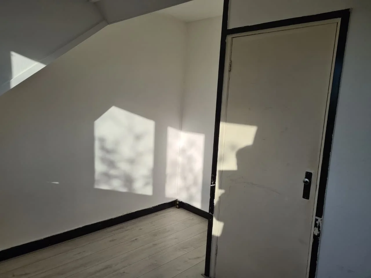 Foto van de Kamer gelegen aan de Zuiderweg in Hilversum