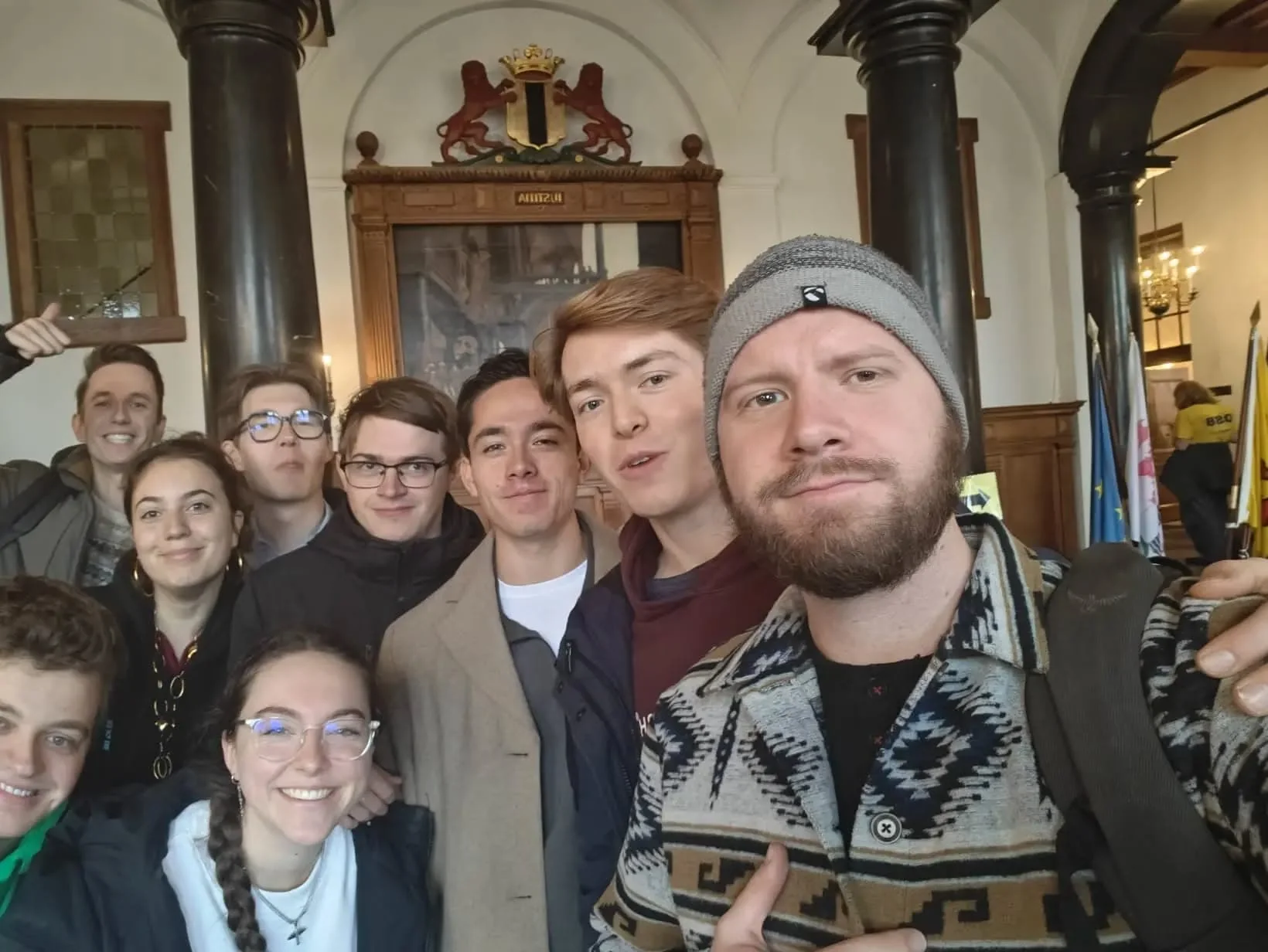 geblurde versie van de foto als achtergrond