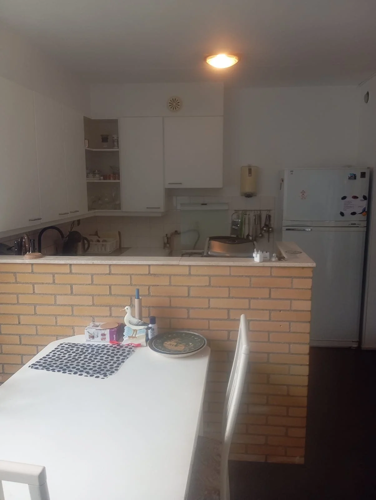 Foto van de Kamer gelegen aan de In de Papiermolen in Duivendrecht