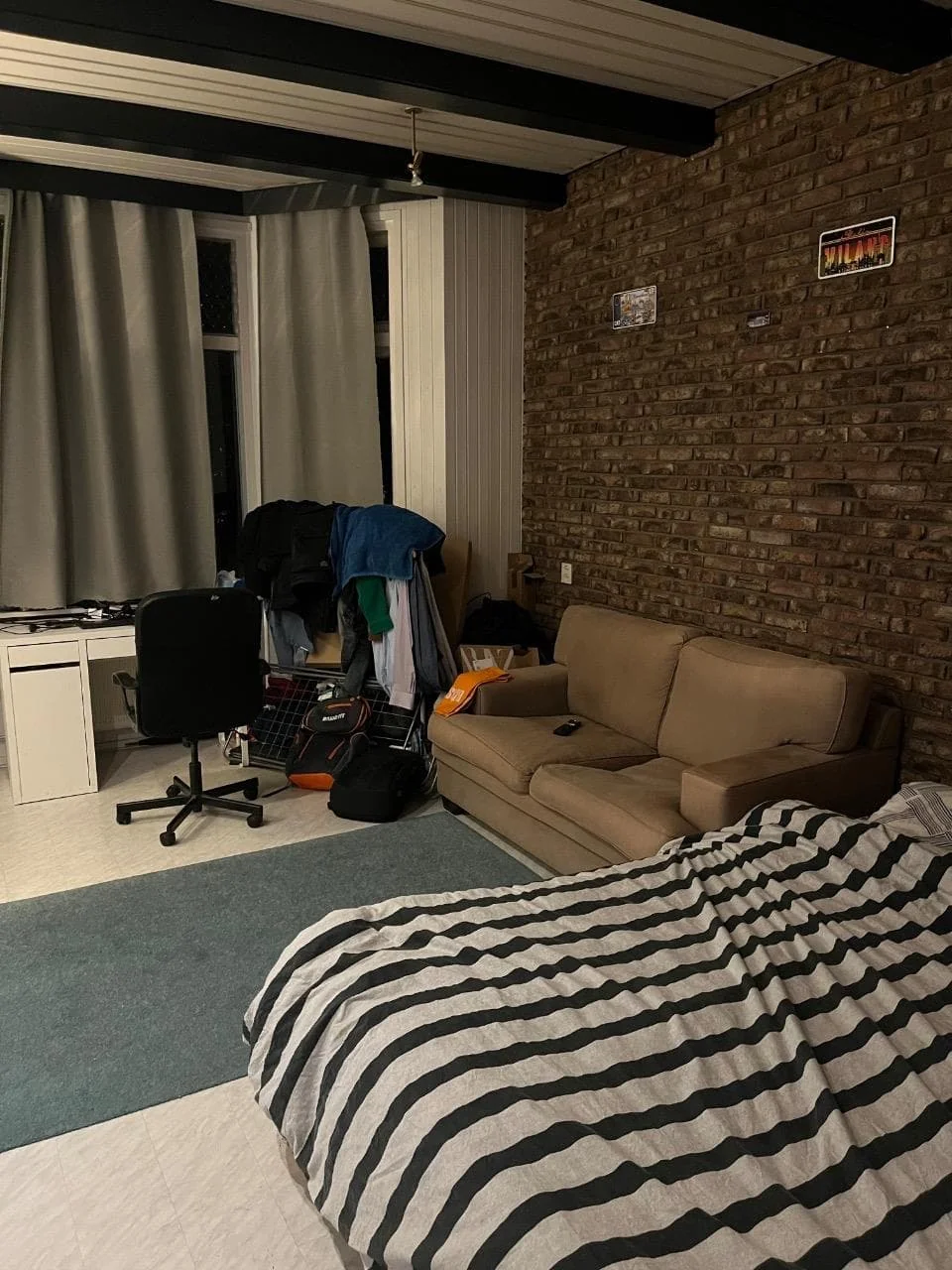 geblurde versie van de foto als achtergrond