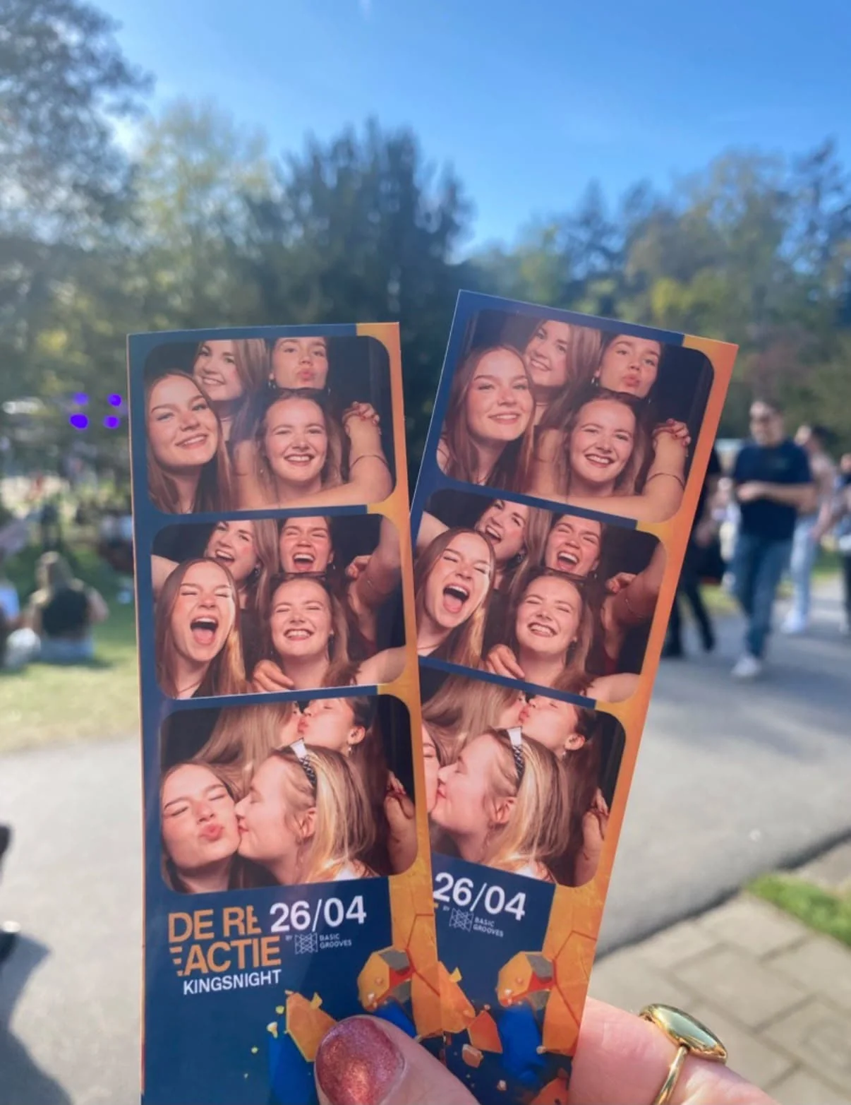 geblurde versie van de foto als achtergrond