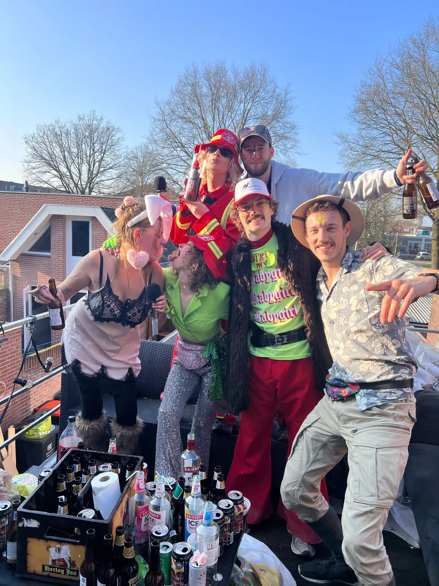 geblurde versie van de foto als achtergrond