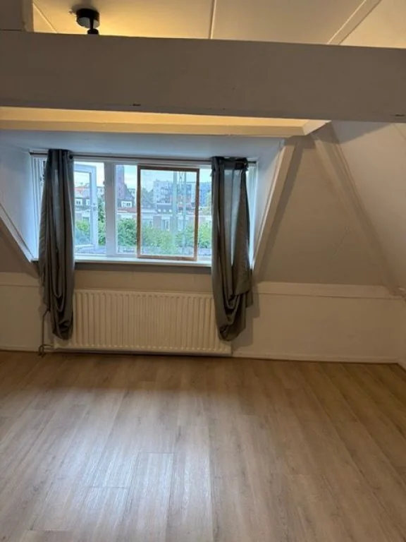 Foto van de Studio gelegen aan de Sonsbeeksingel in Arnhem