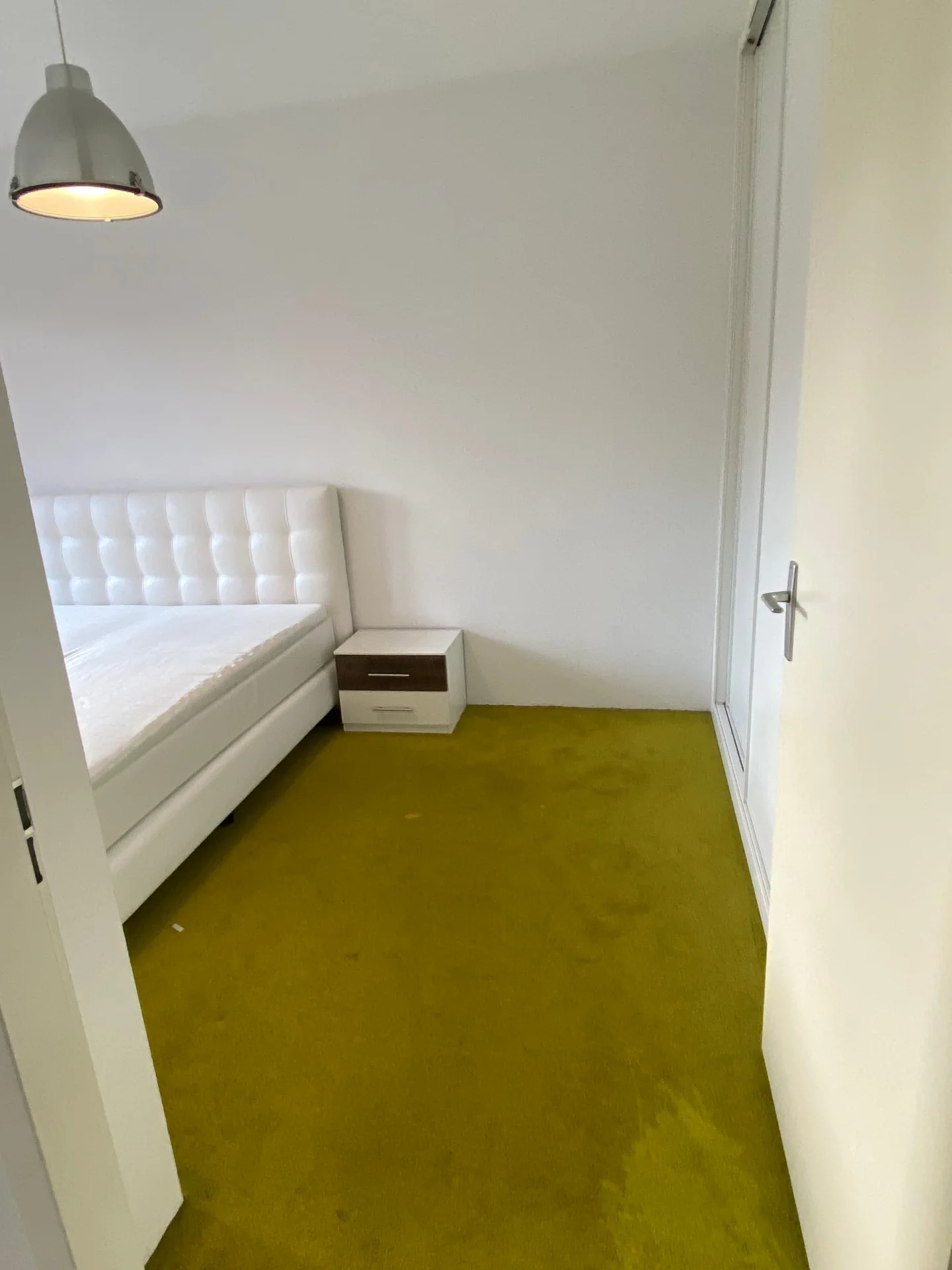 Foto van de Kamer gelegen aan de Oeverpad in Amsterdam