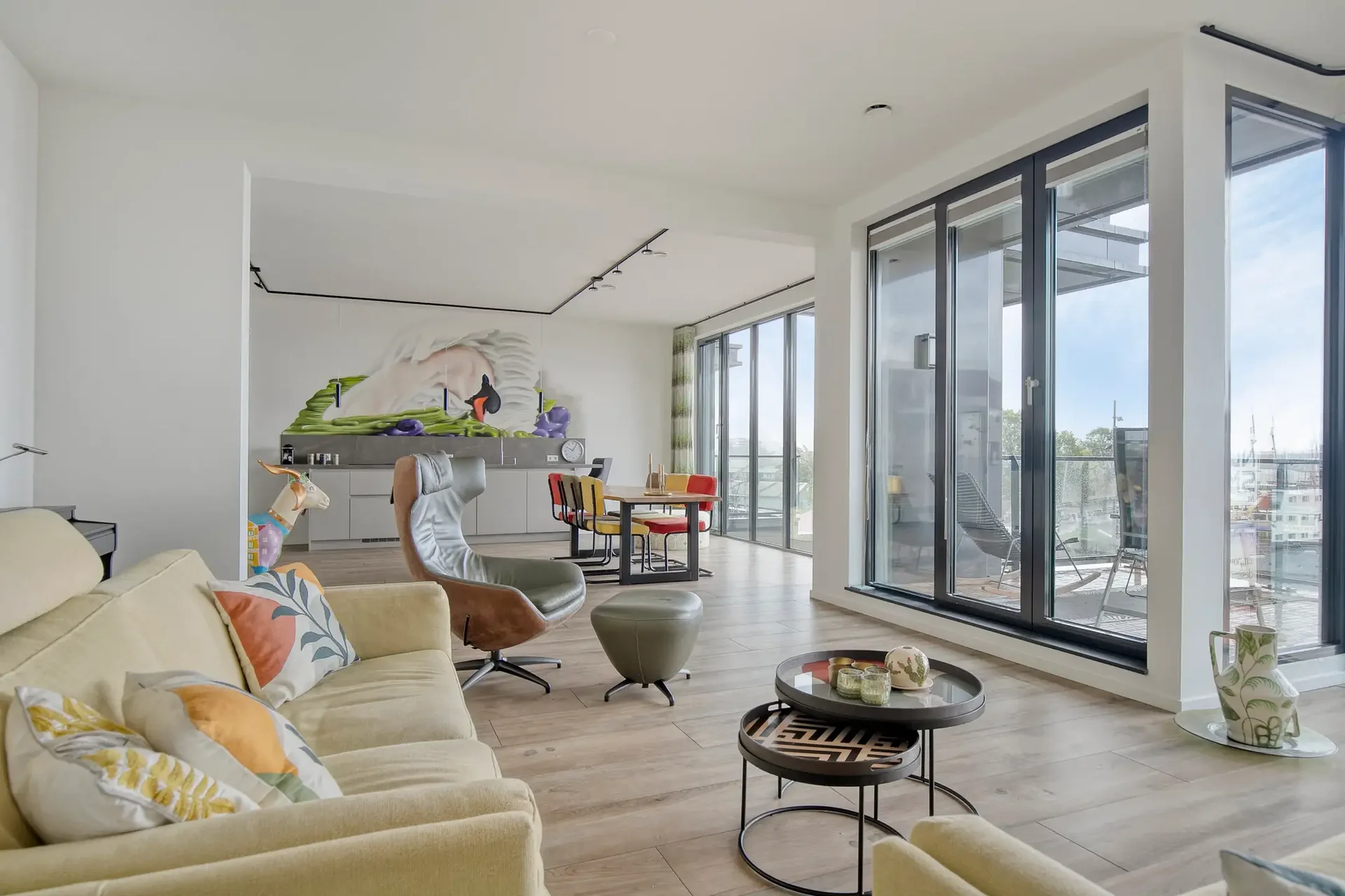 Foto van de Appartement gelegen aan de ms. van Riemsdijkweg in Amsterdam