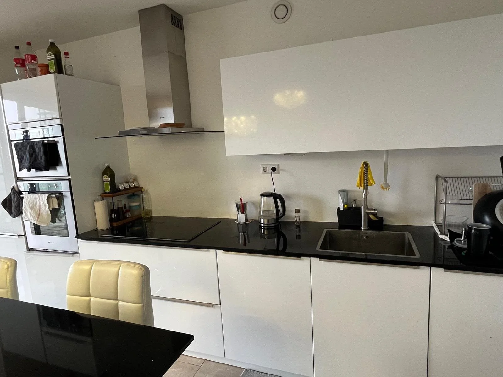 Foto van de Kamer gelegen aan de Karel Doormanstraat in Rotterdam