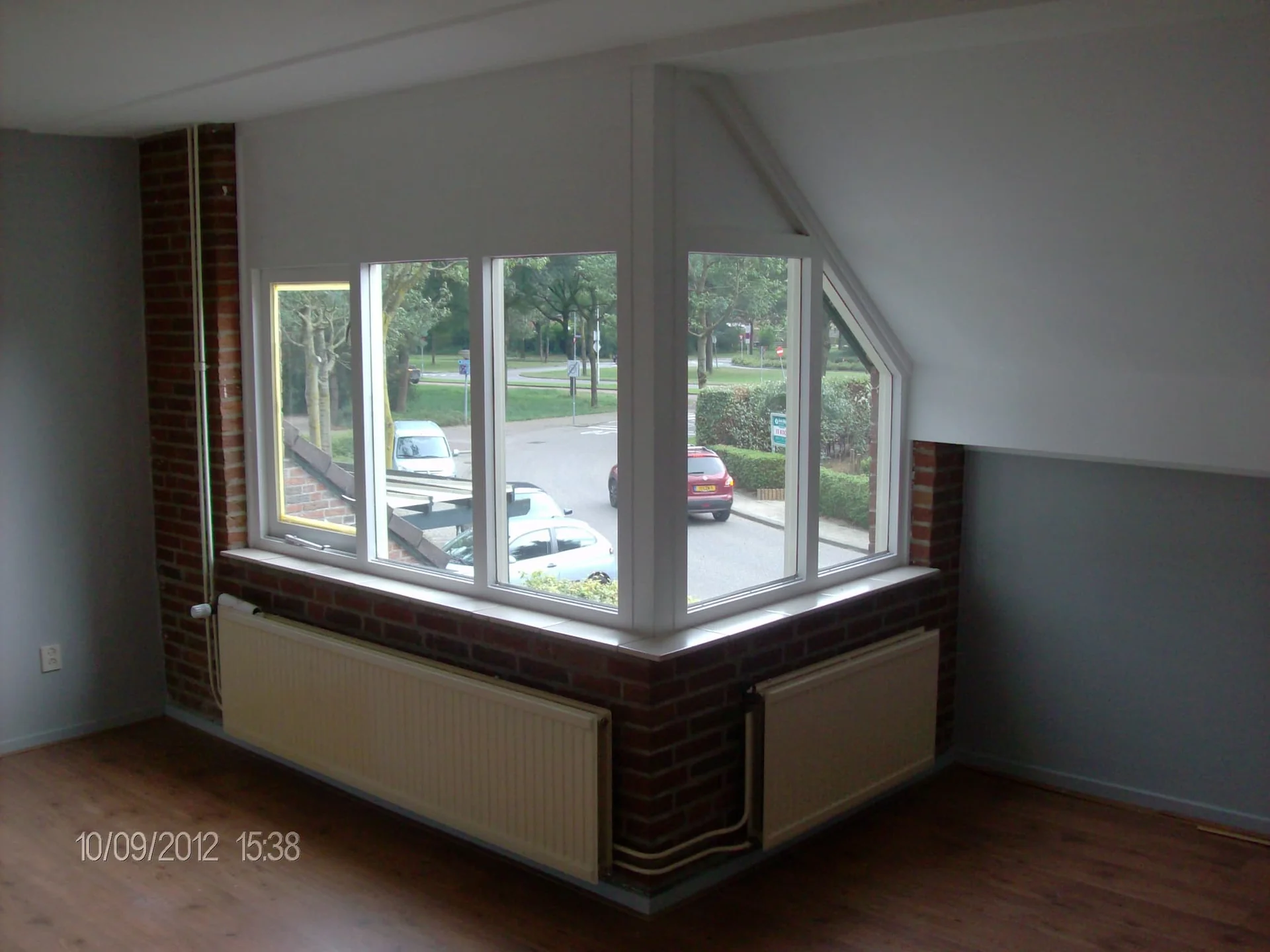 geblurde versie van de foto als achtergrond