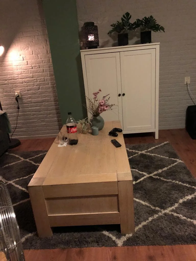 geblurde versie van de foto als achtergrond
