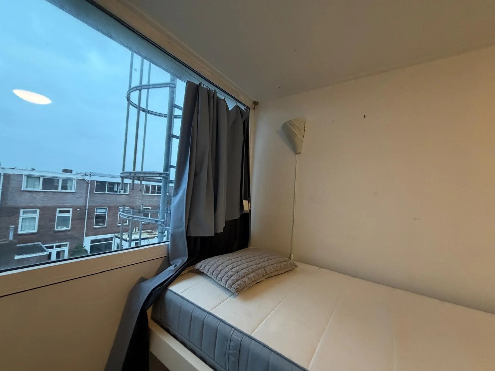 Foto van de Kamer gelegen aan de Amsterdamsestraatweg in Utrecht