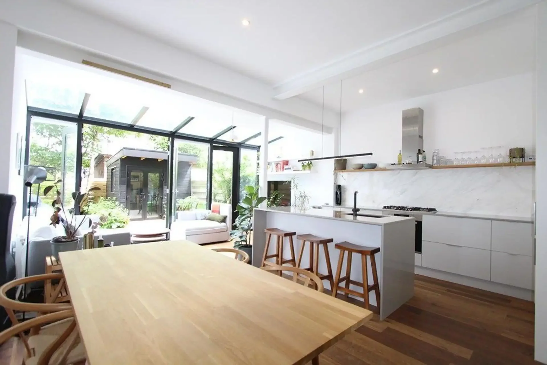 Foto van de Appartement gelegen aan de Eerste Atjehstraat in Amsterdam