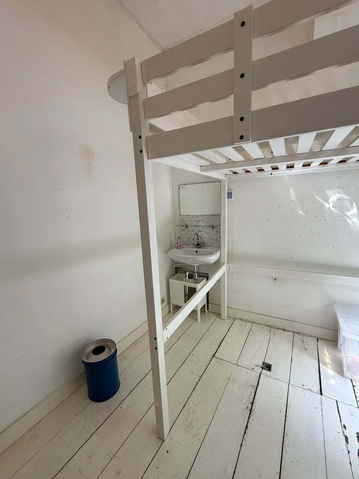 Foto van de Kamer gelegen aan de Tweede Willemstraat in Groningen